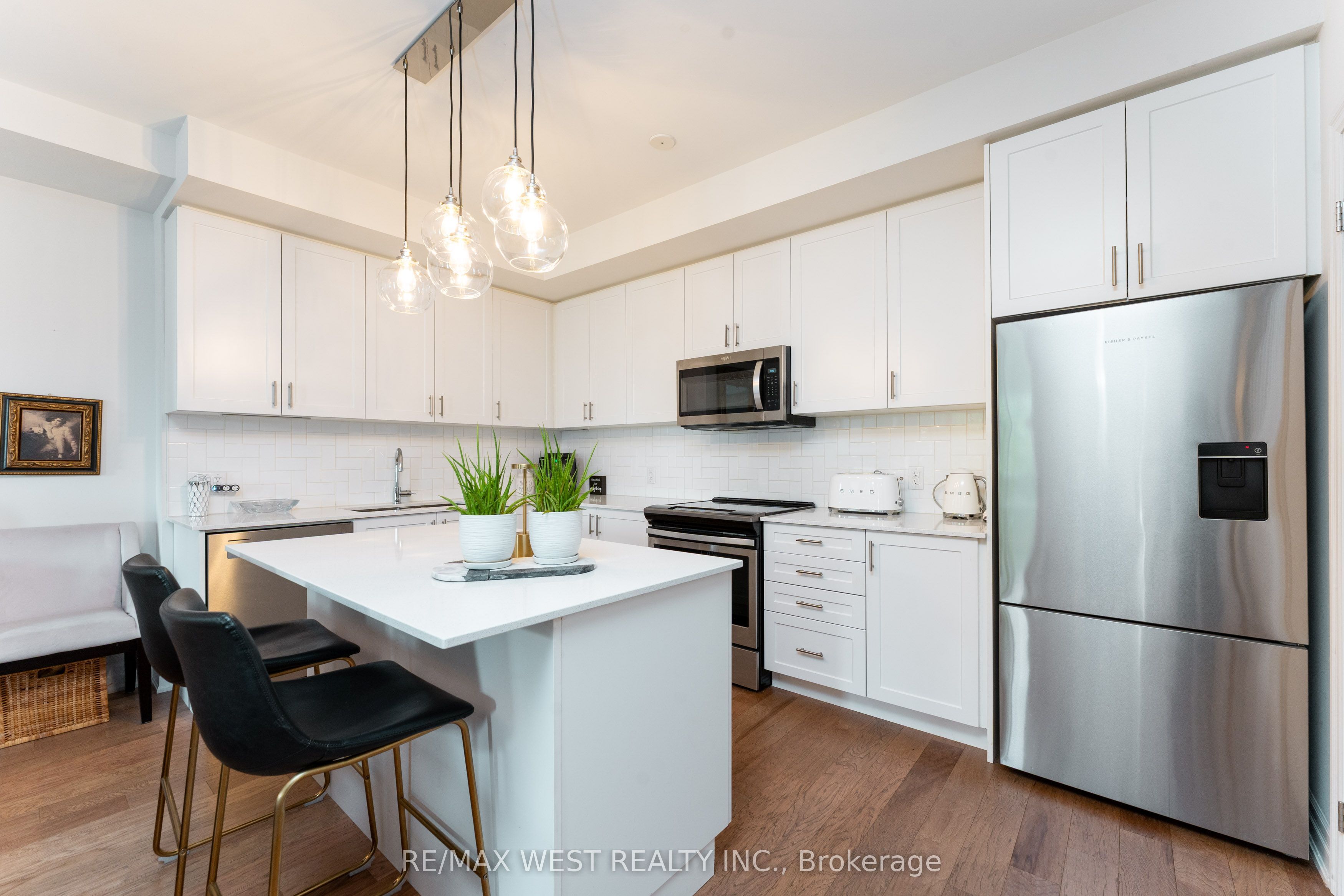 1180 Cawthra Road 105 Property Photo 15