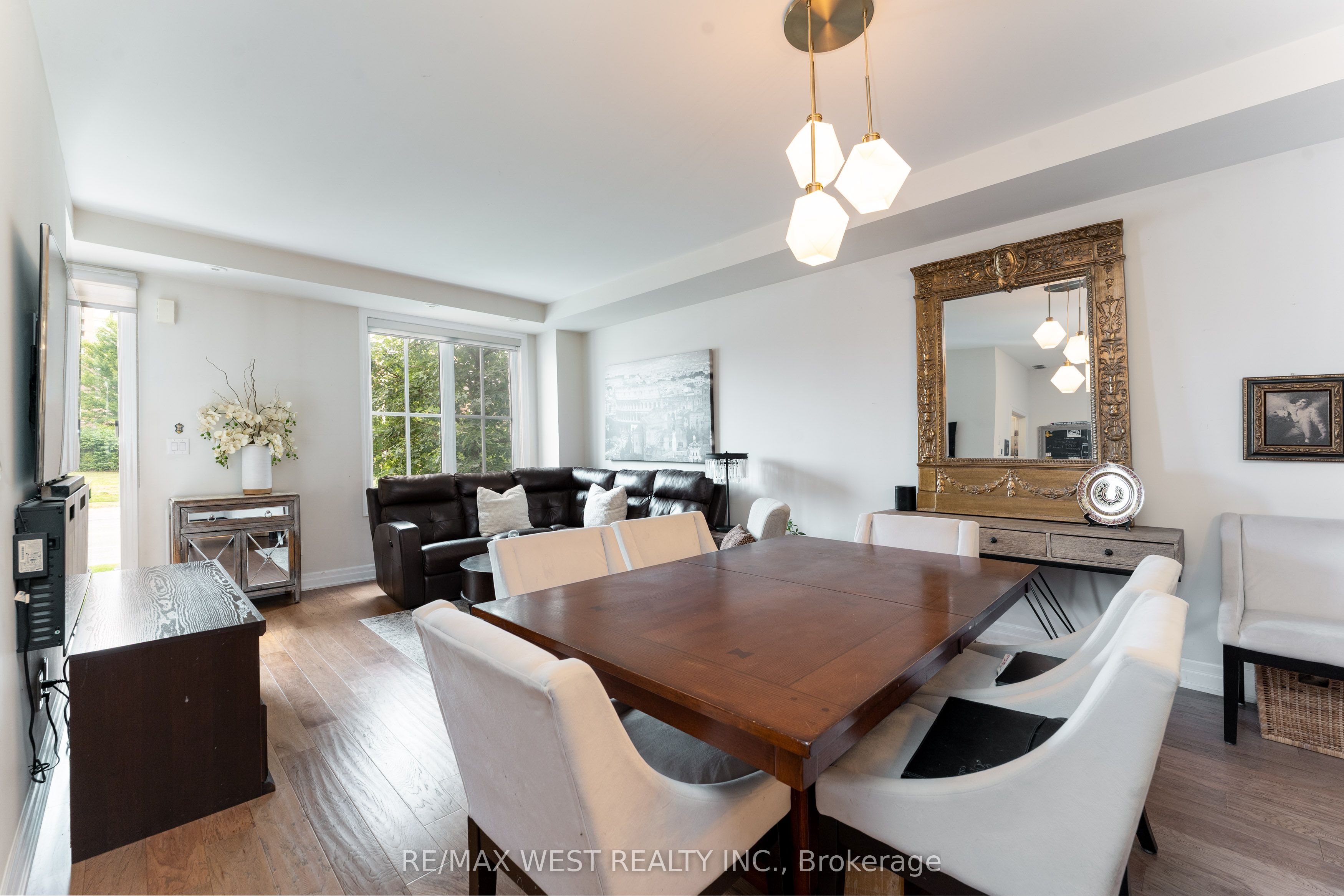 1180 Cawthra Road 105 Property Photo 16