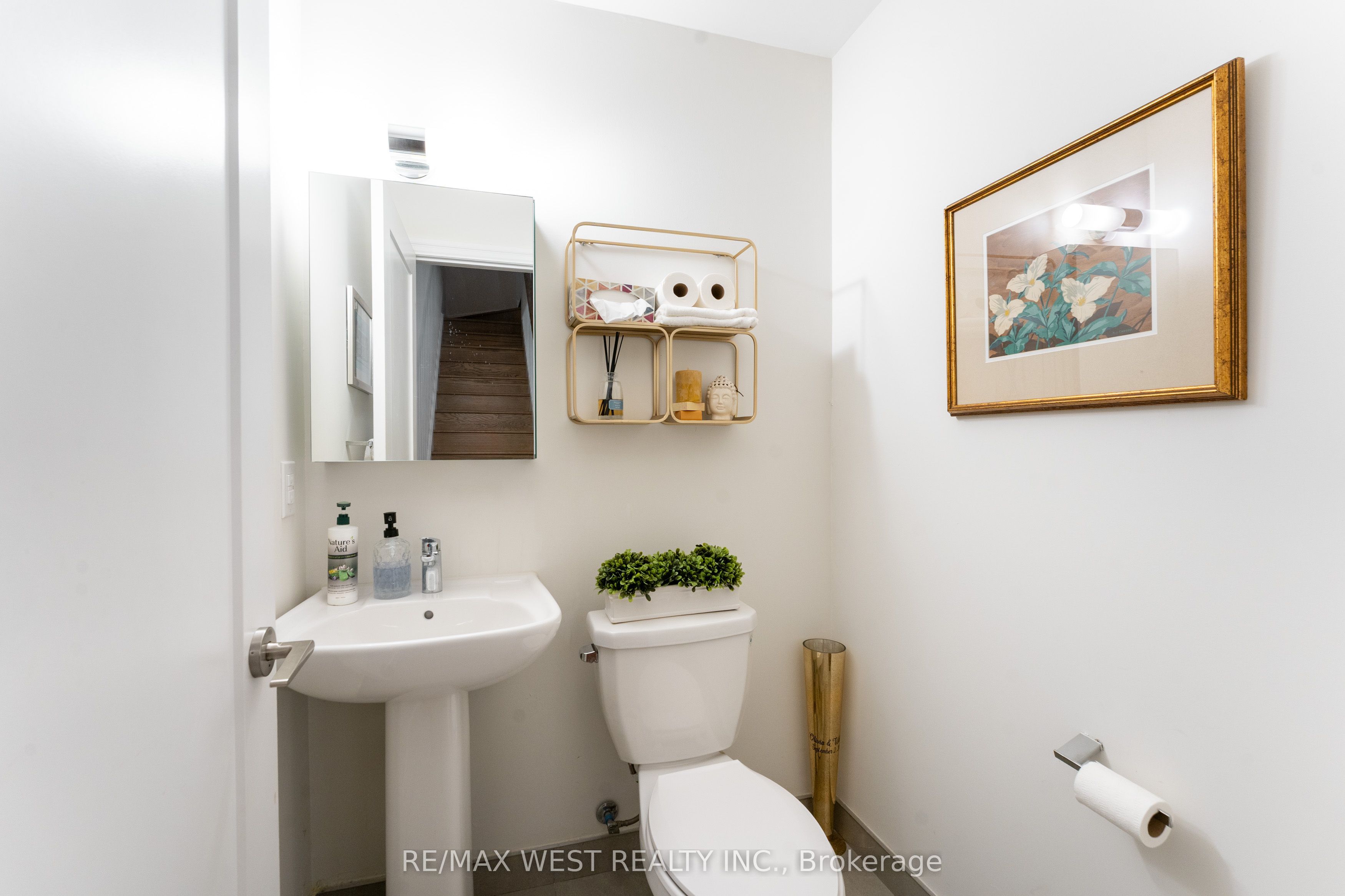 1180 Cawthra Road 105 Property Photo 17