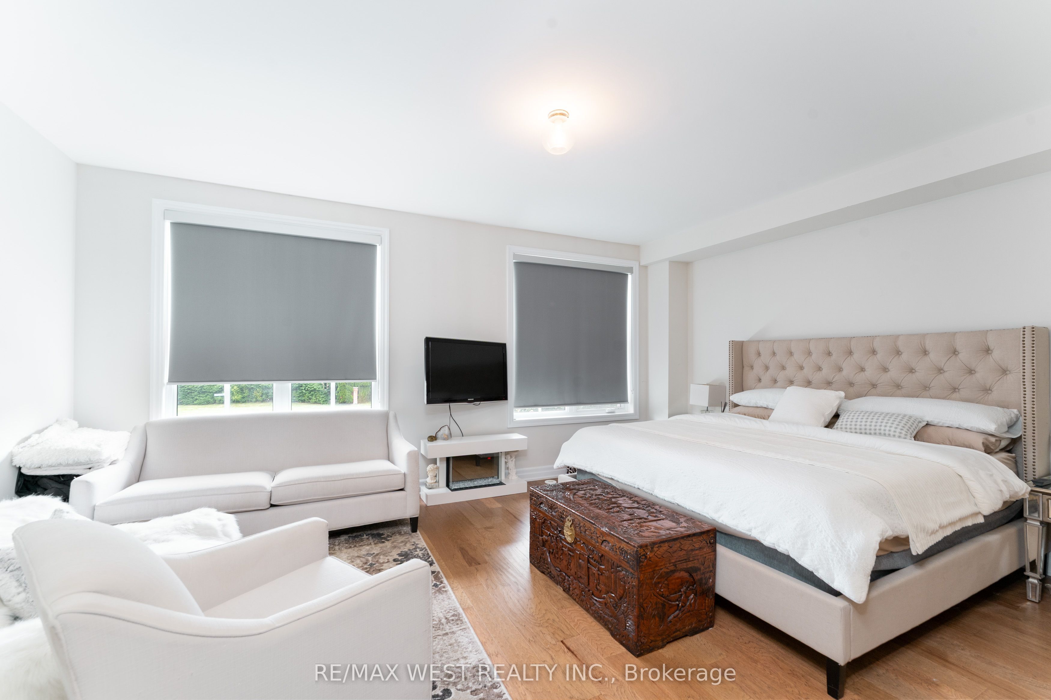 1180 Cawthra Road 105 Property Photo 20