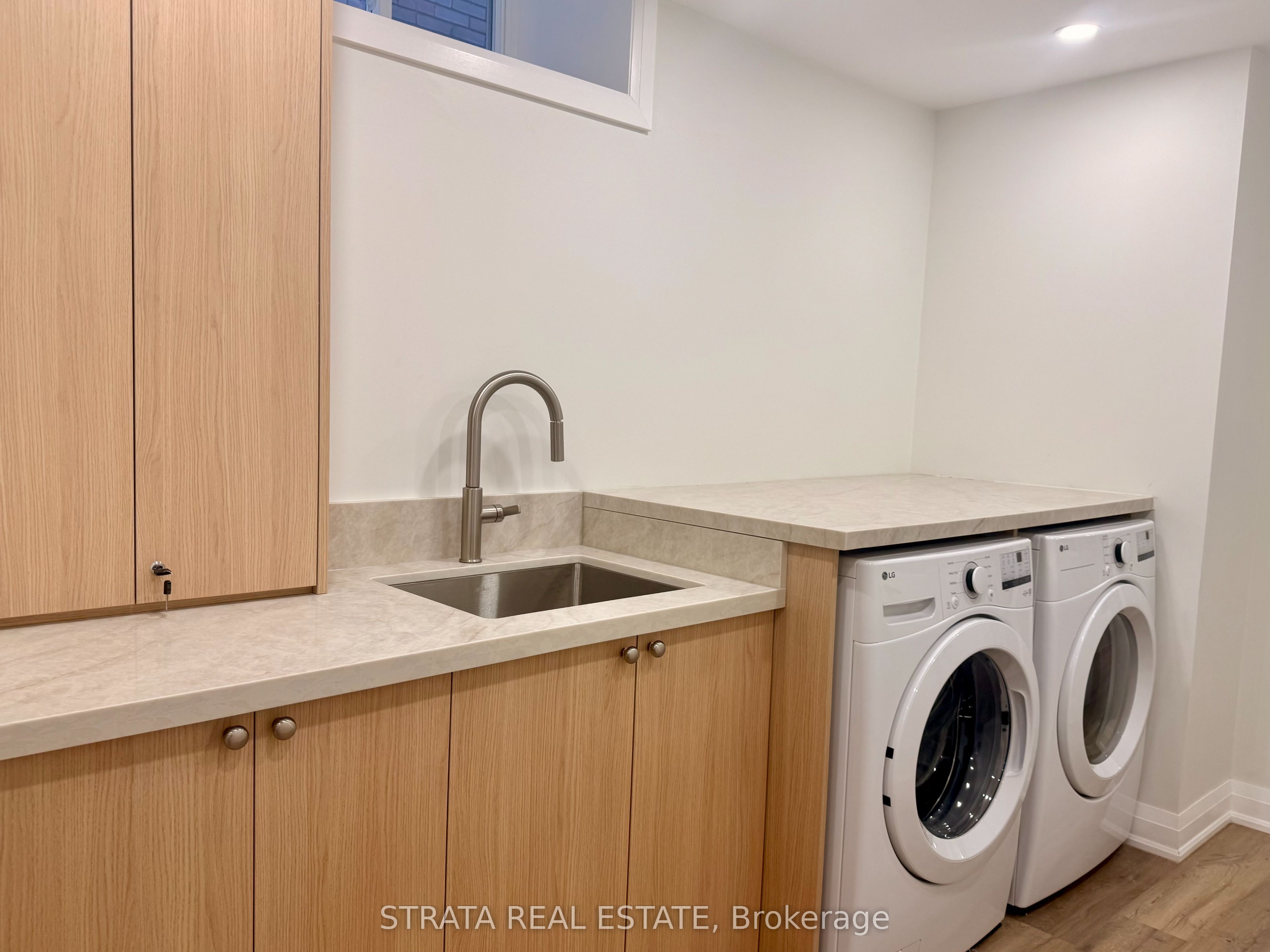 277 Kennedy Avenue Property Photo 4
