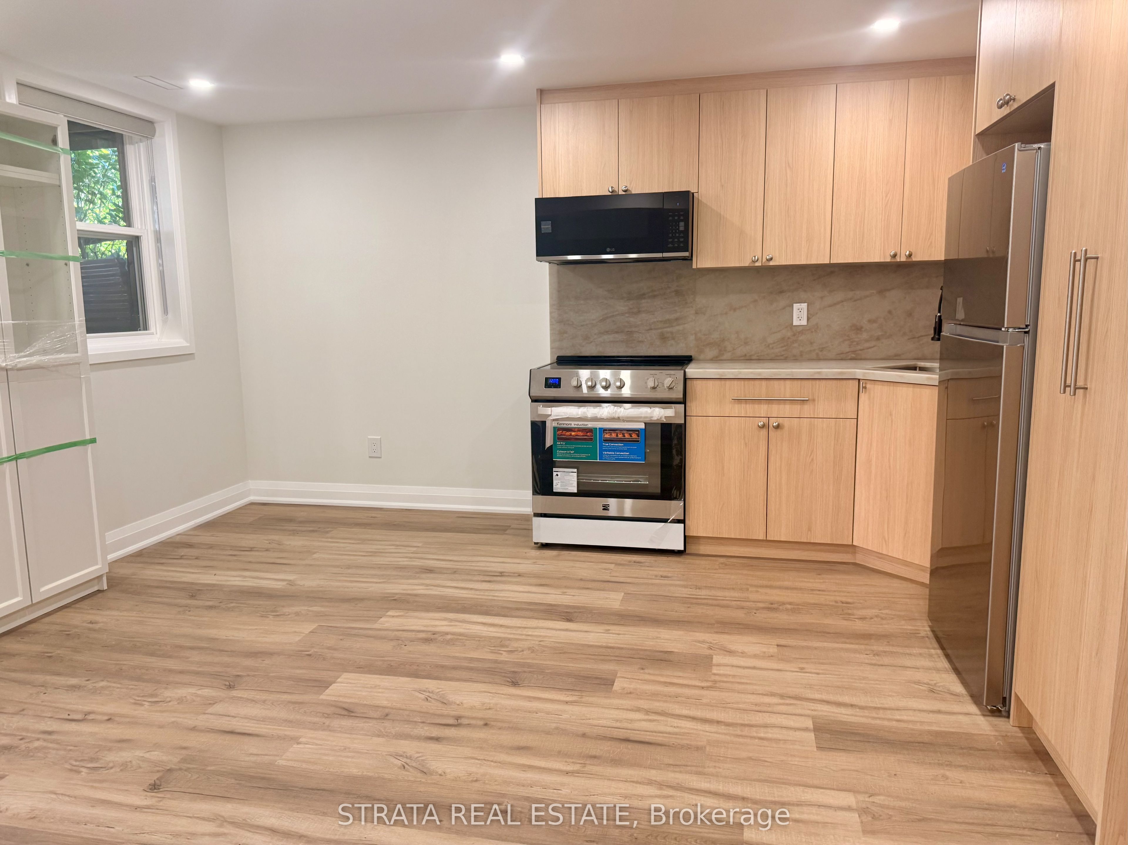 277 Kennedy Avenue Property Photo 9