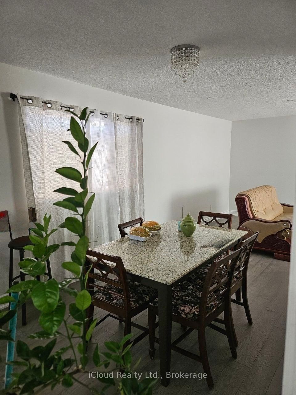 61 Hull Street Upper Property Photo 8