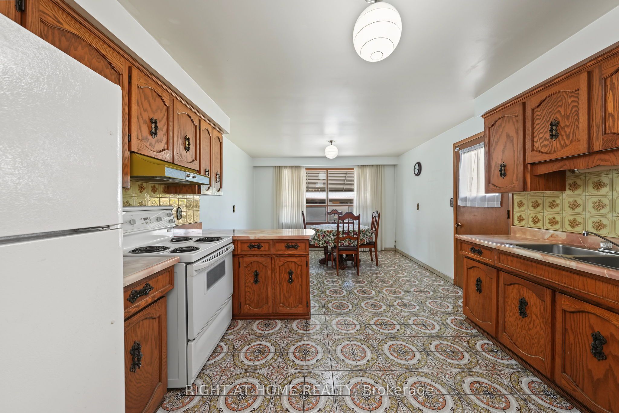 84 Raven Road Property Photo 10