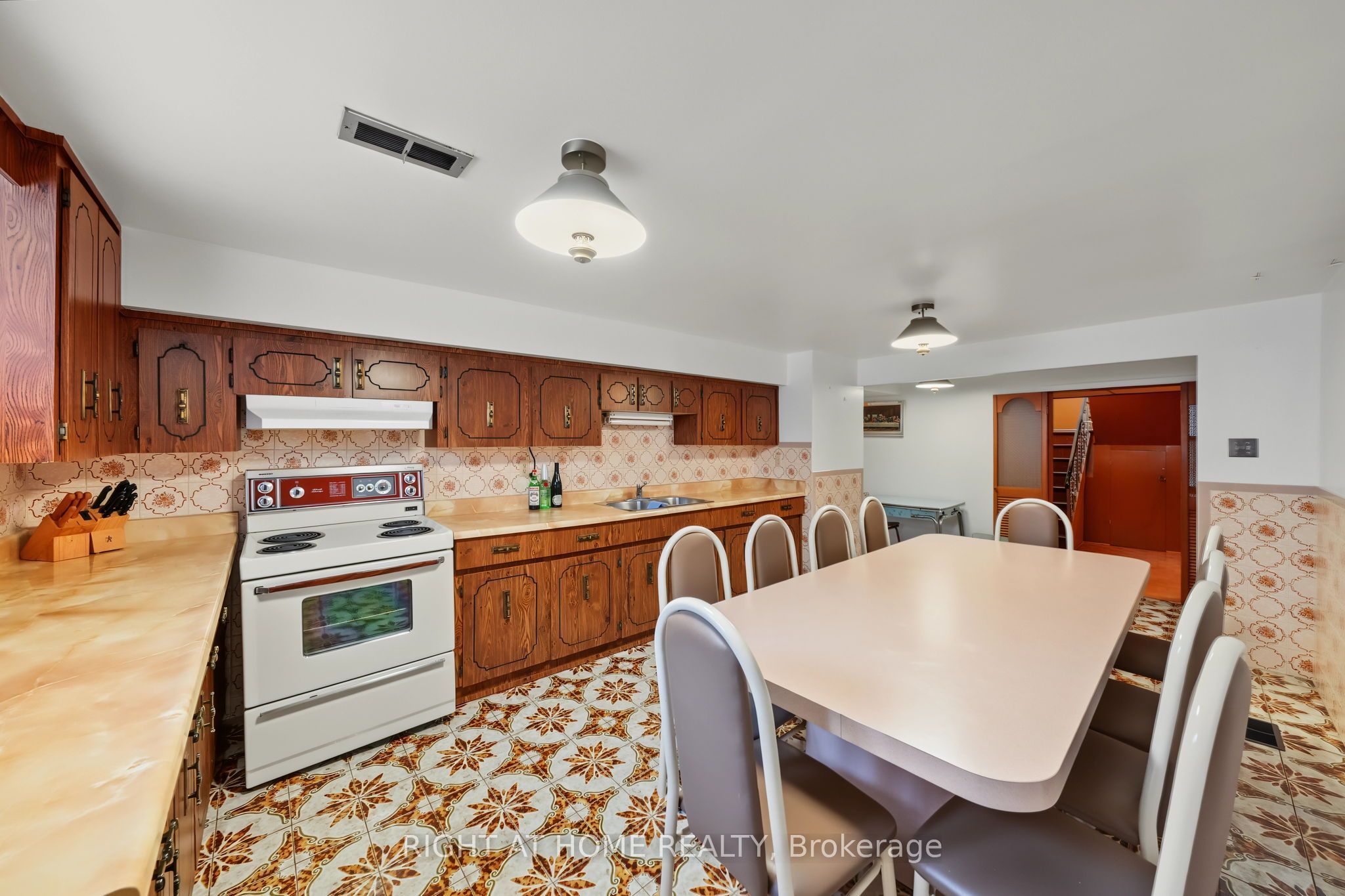 84 Raven Road Property Photo 27