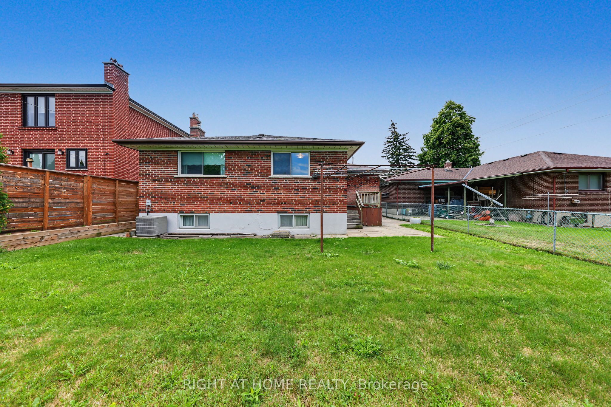 84 Raven Road Property Photo 37