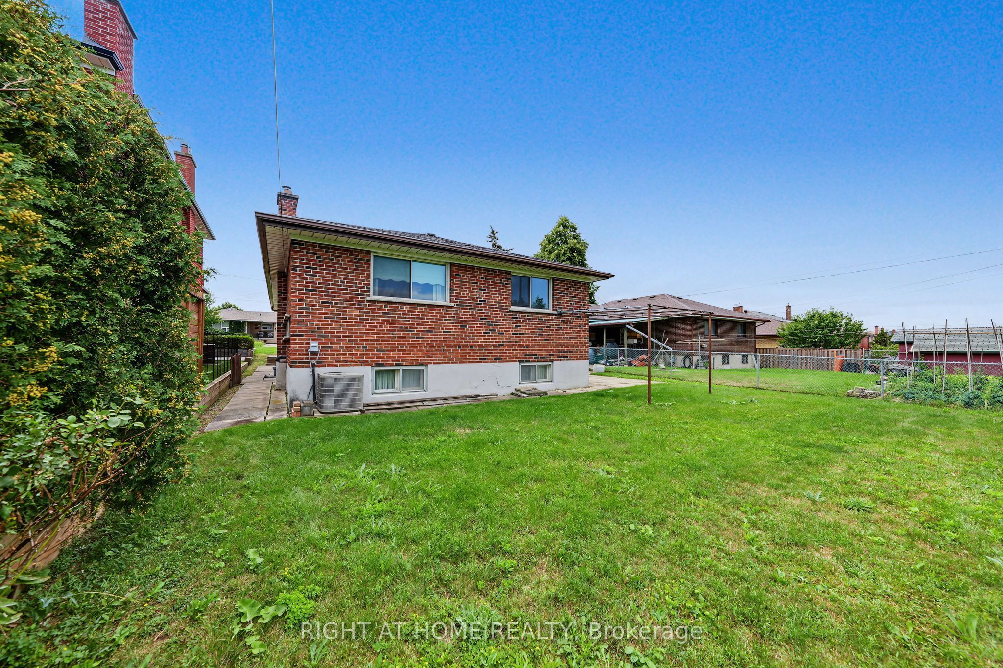 84 Raven Road Property Photo 38