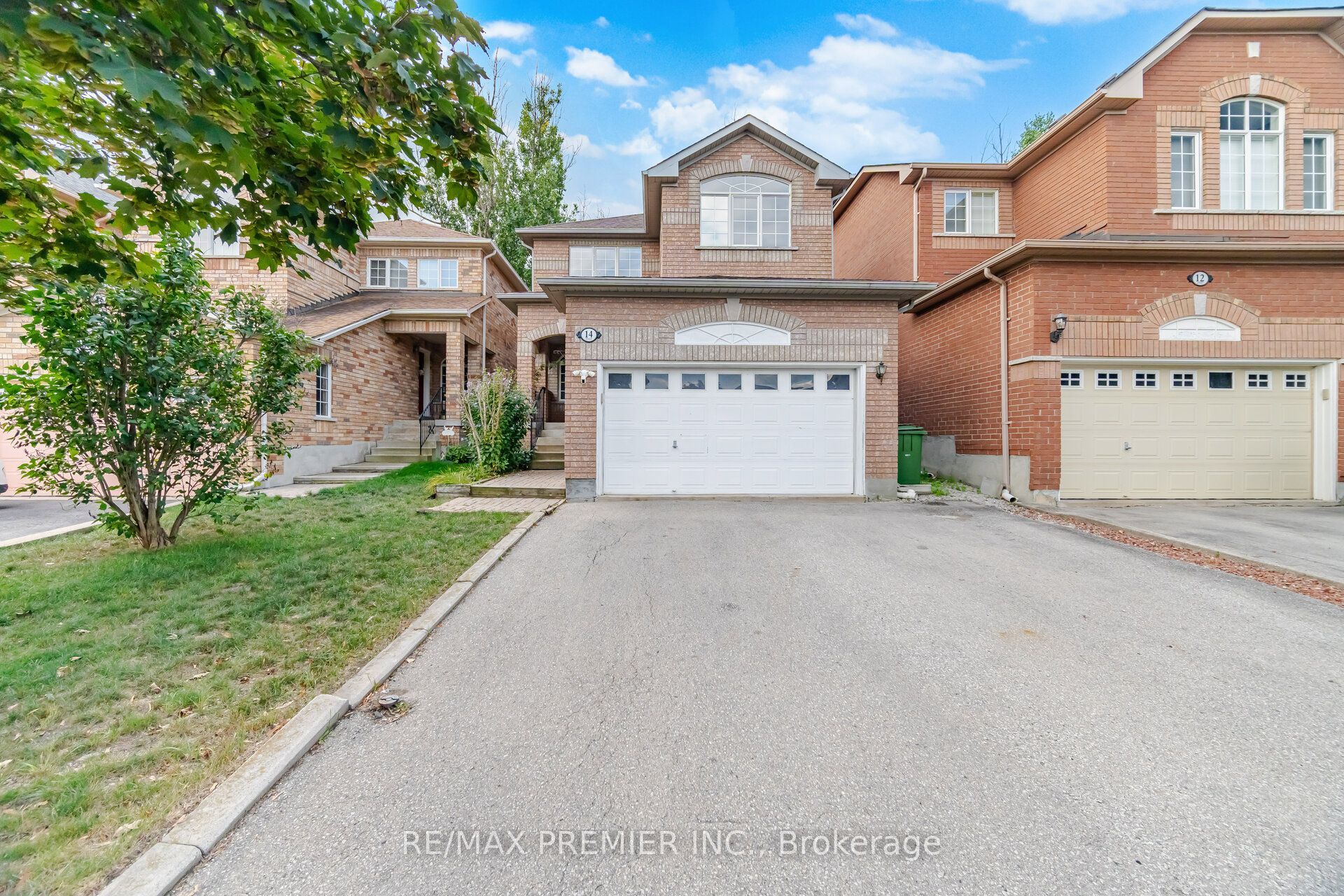 14 Crestridge Drive Property Photo 1