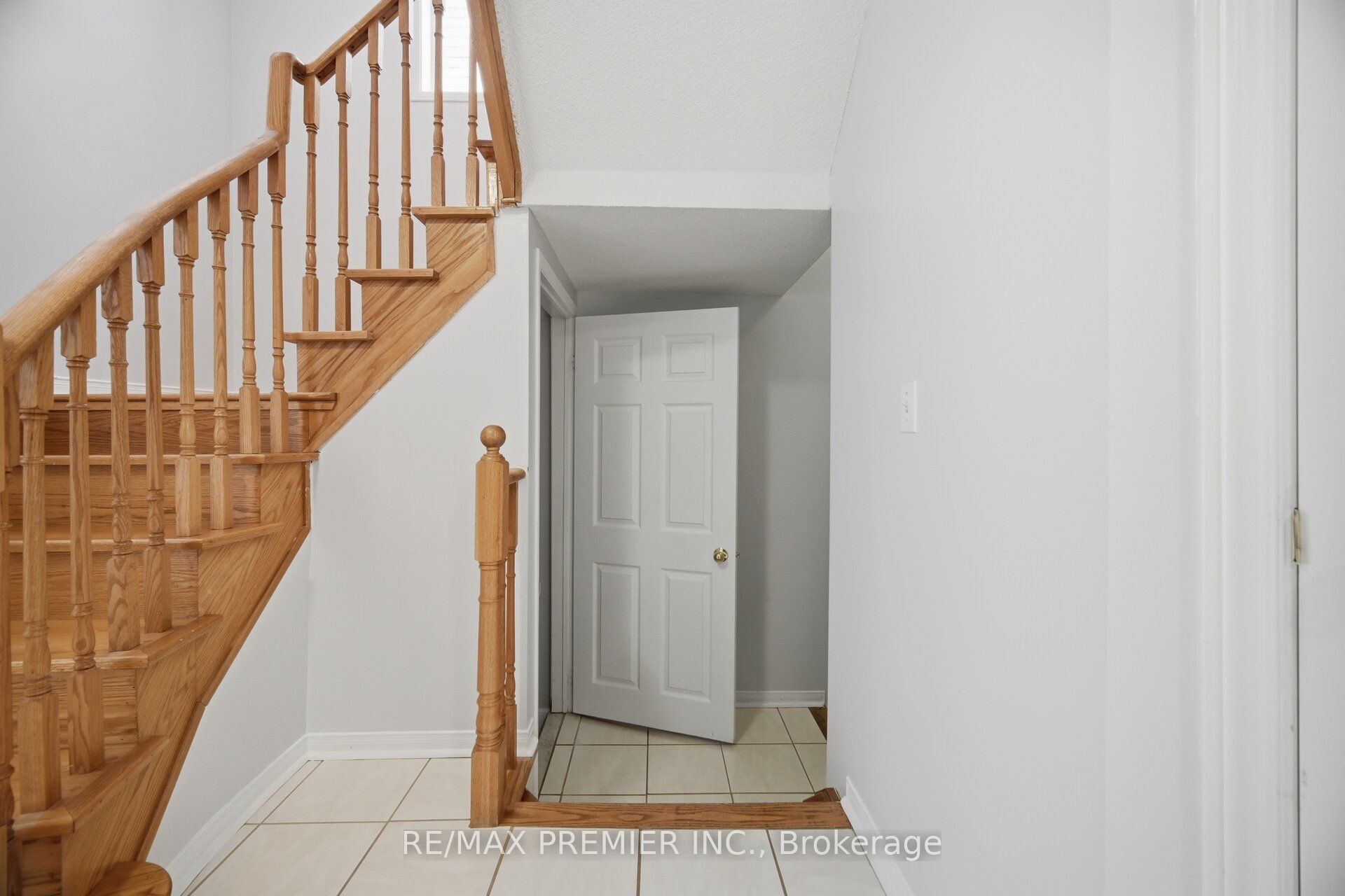 14 Crestridge Drive Property Photo 24