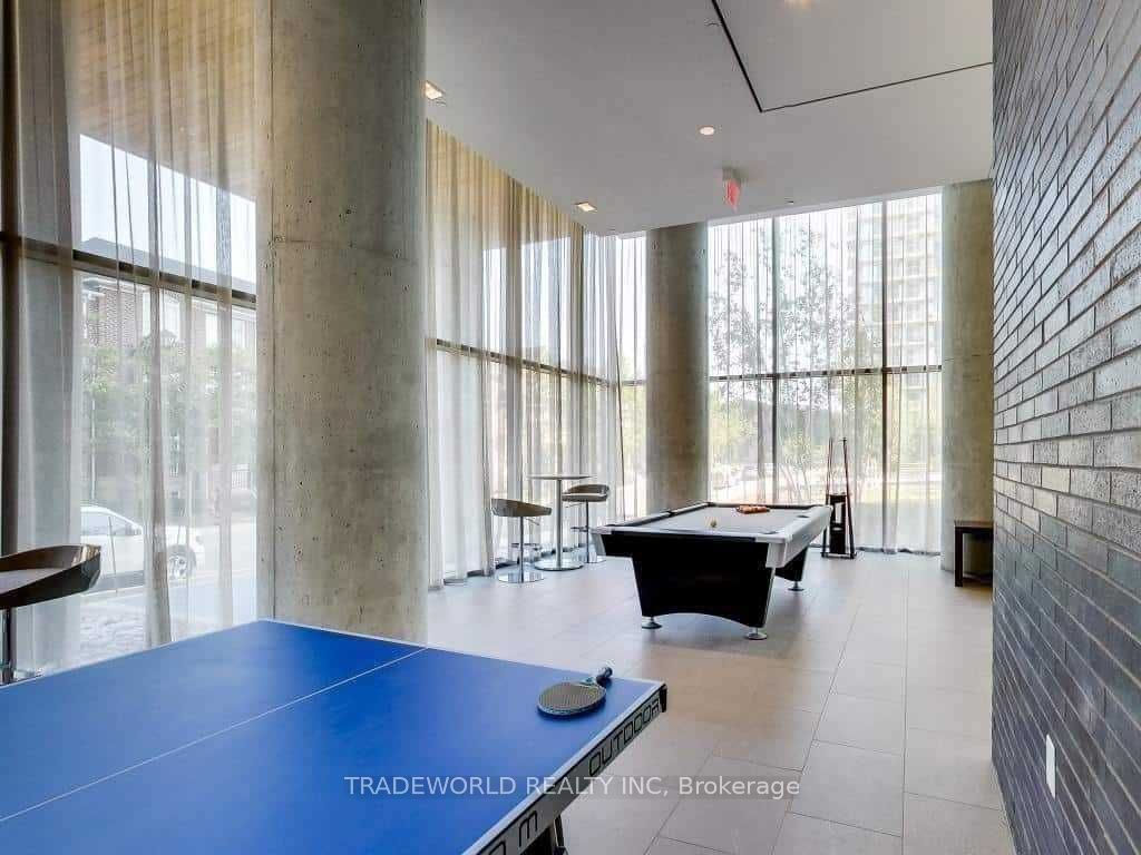 103 The Queensway 1107 Property Photo 26