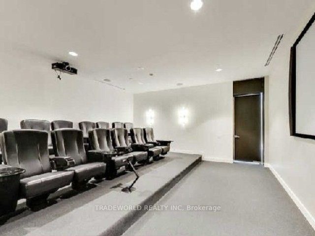 103 The Queensway 1107 Property Photo 27