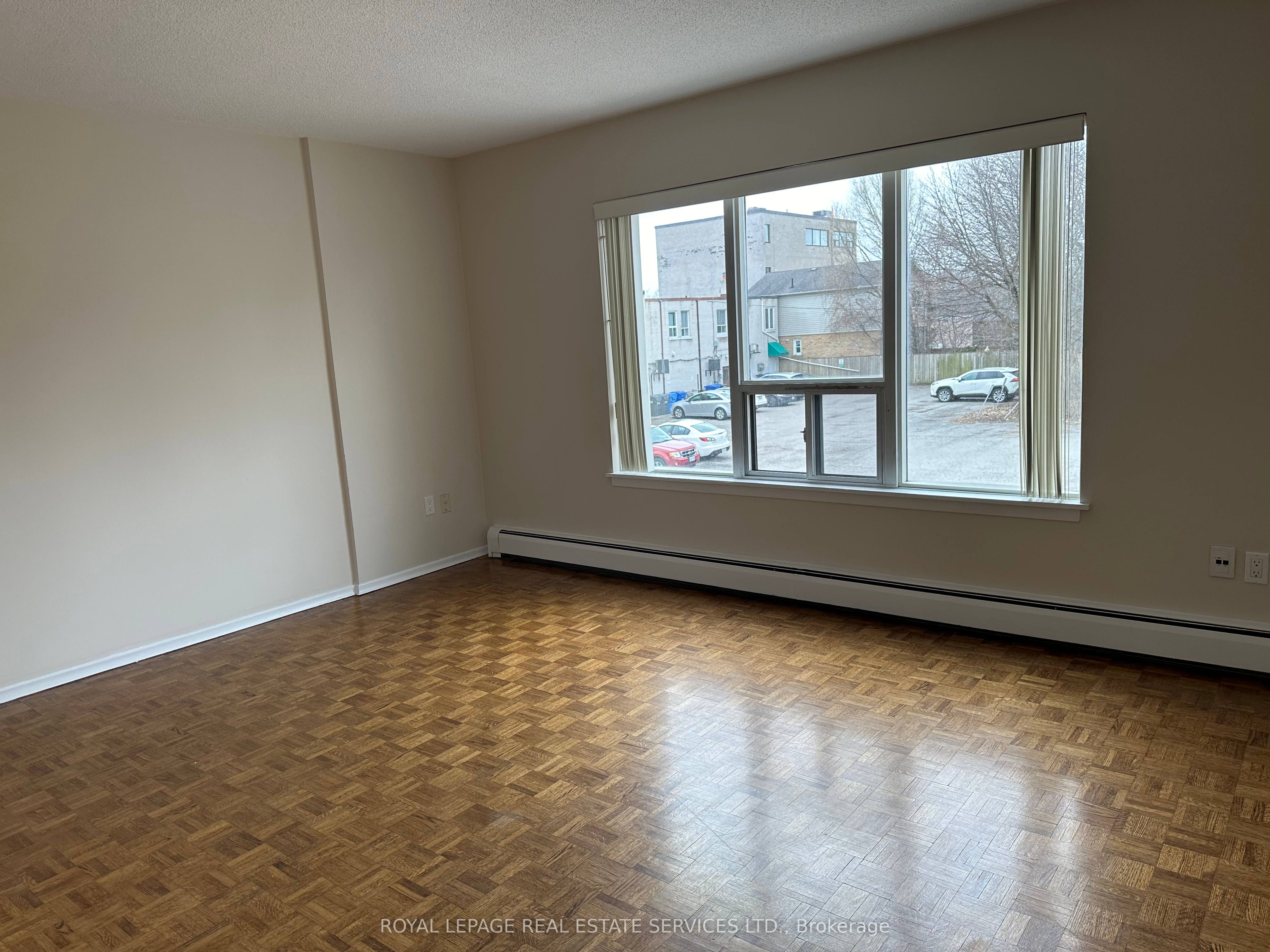 7 Mohawk Avenue 2 Property Photo 2