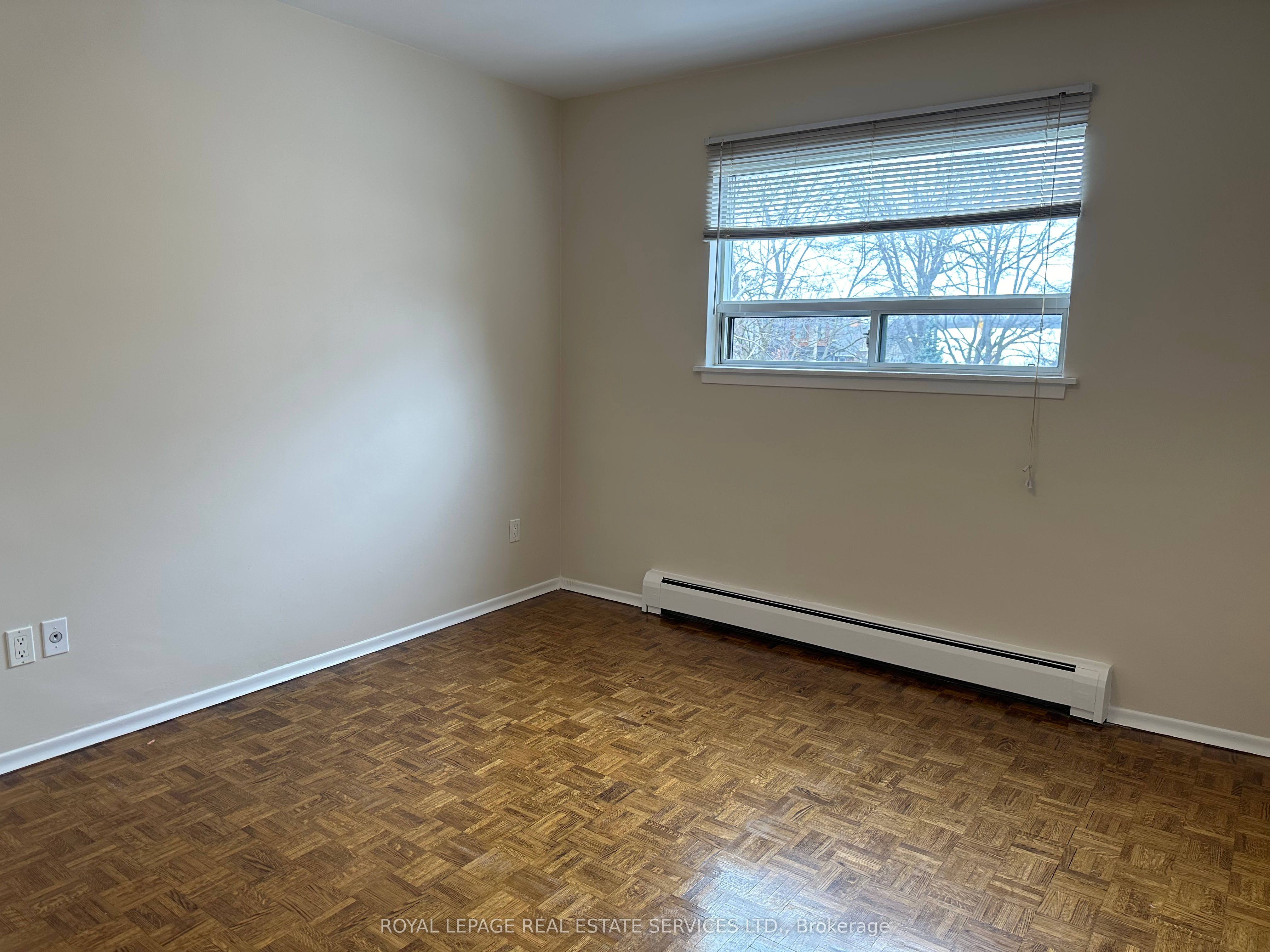 7 Mohawk Avenue 2 Property Photo 6