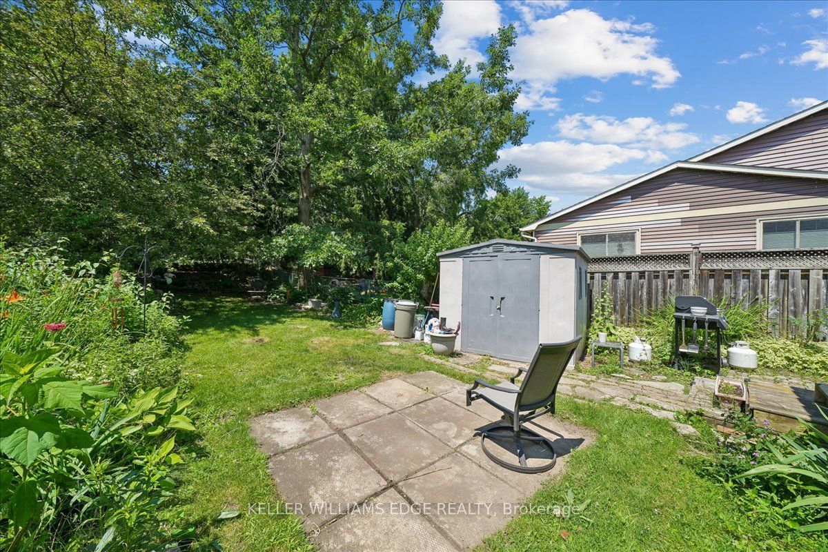 2320 Middlesmoor Crescent Property Photo 44