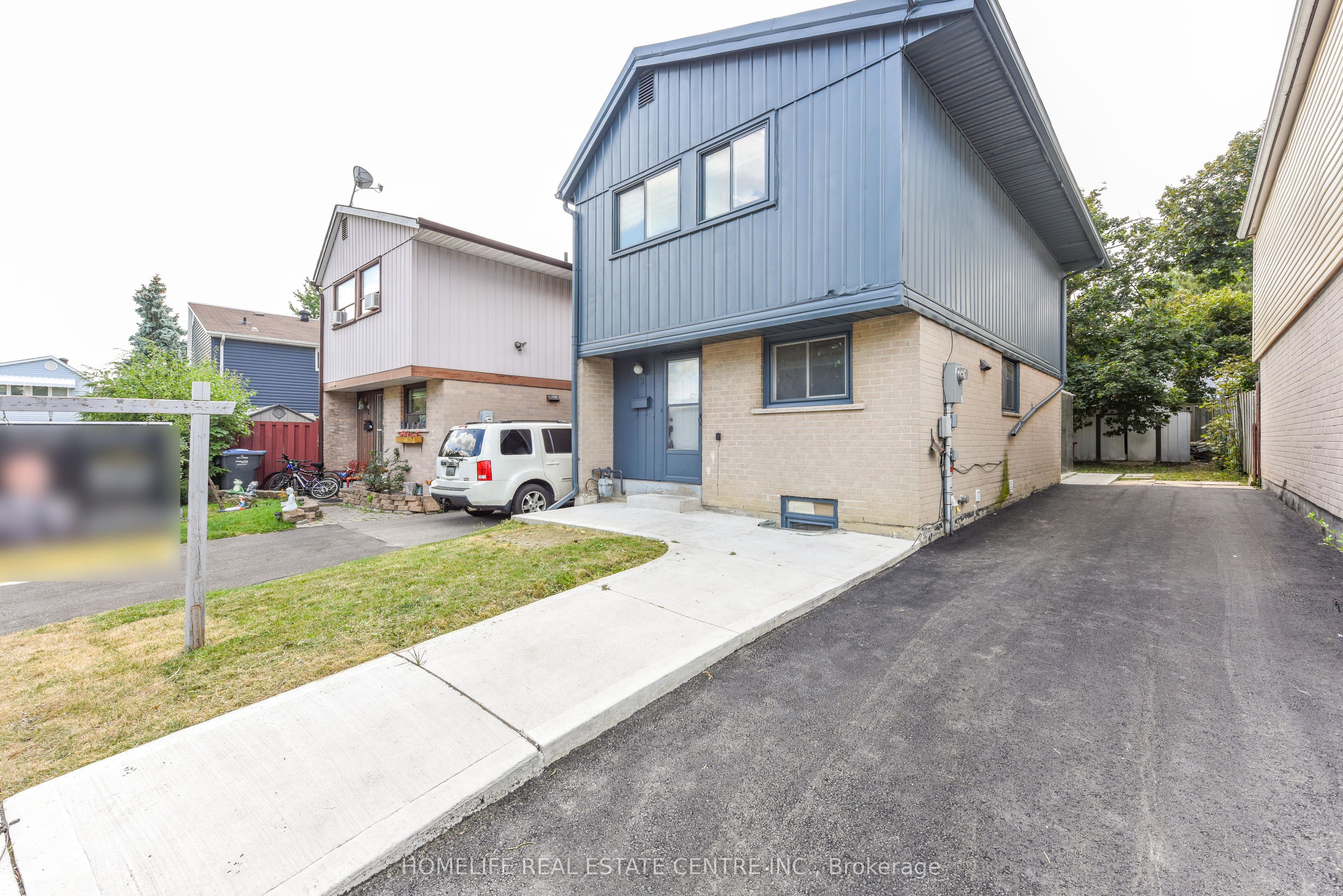 2 Hilda Court Property Photo 2
