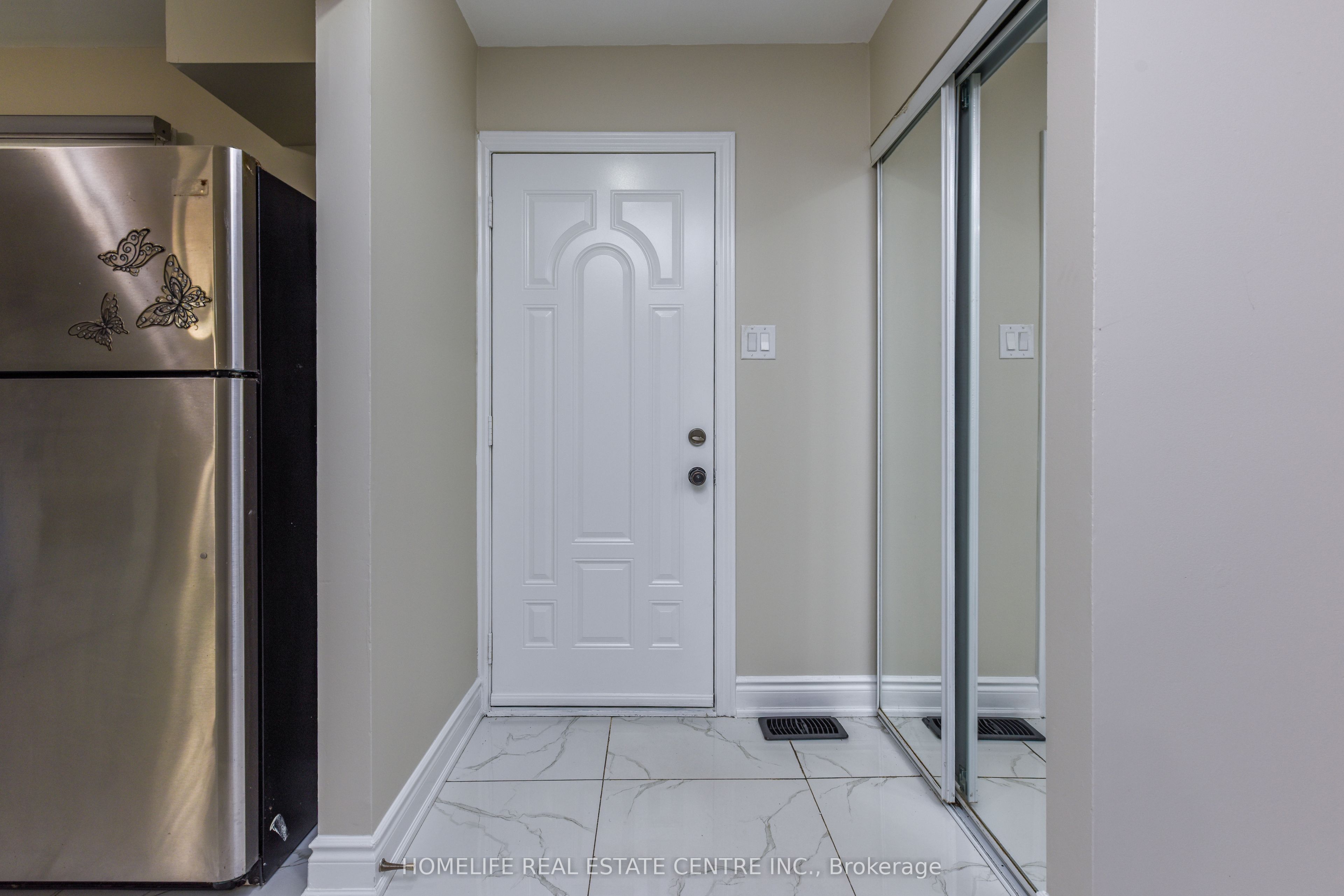 2 Hilda Court Property Photo 5