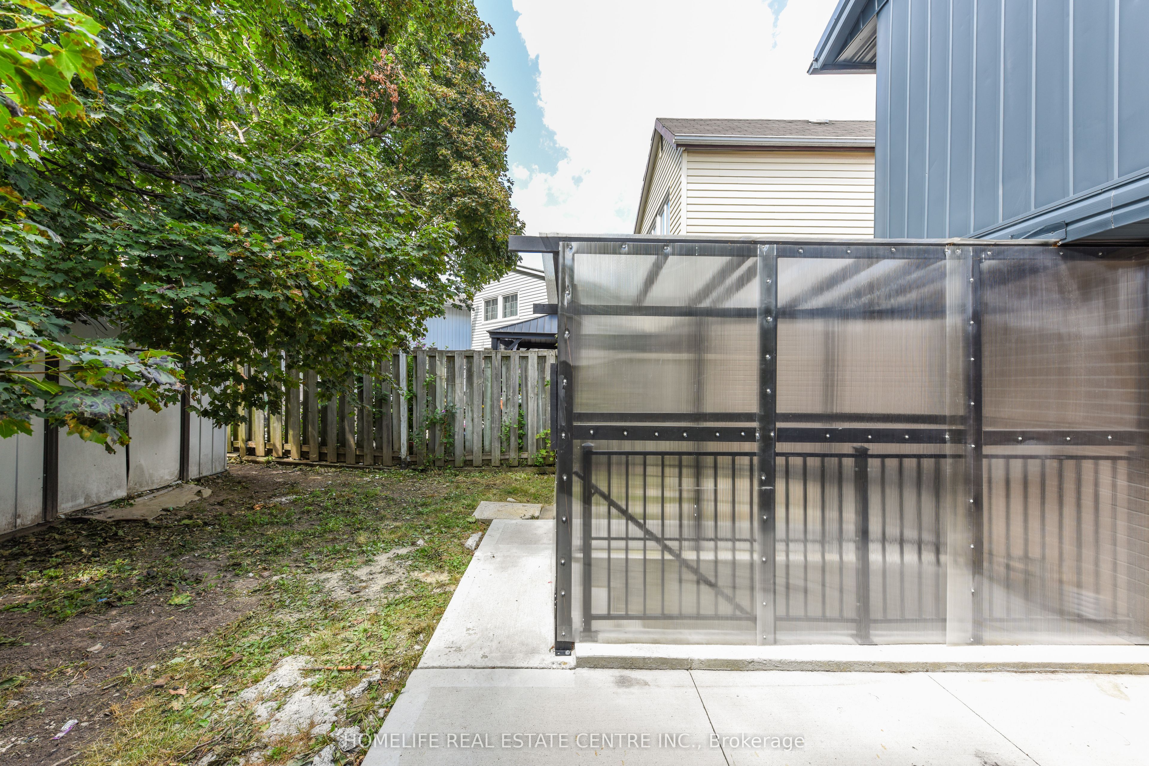 2 Hilda Court Property Photo 37