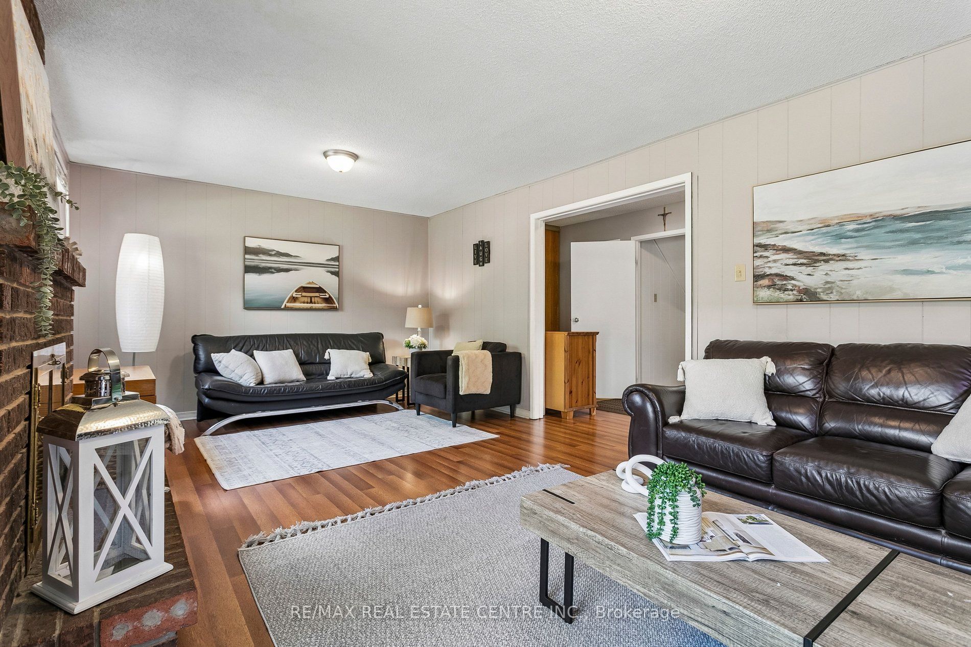 5 Hockley Path Property Photo 38