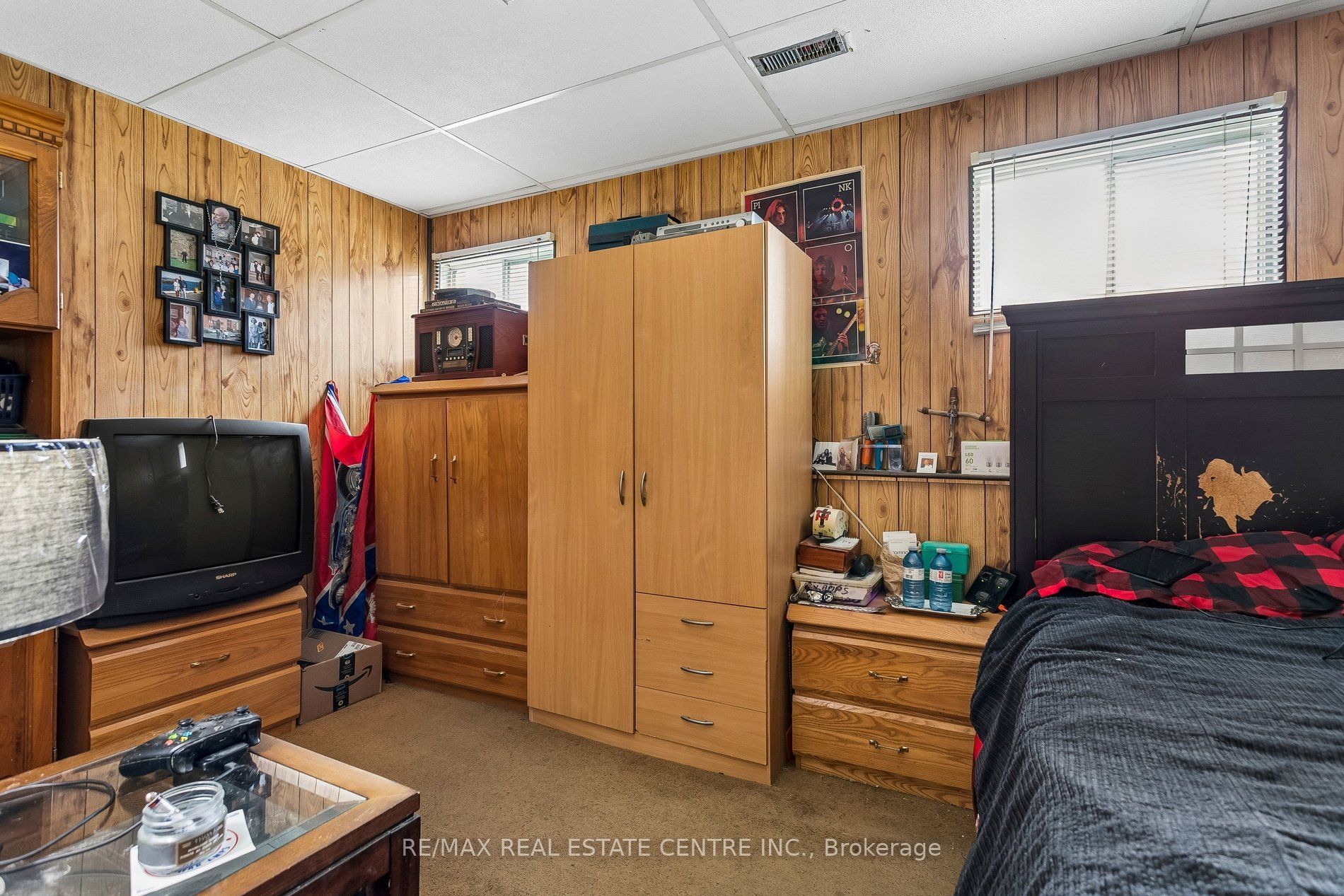 5 Hockley Path Property Photo 41