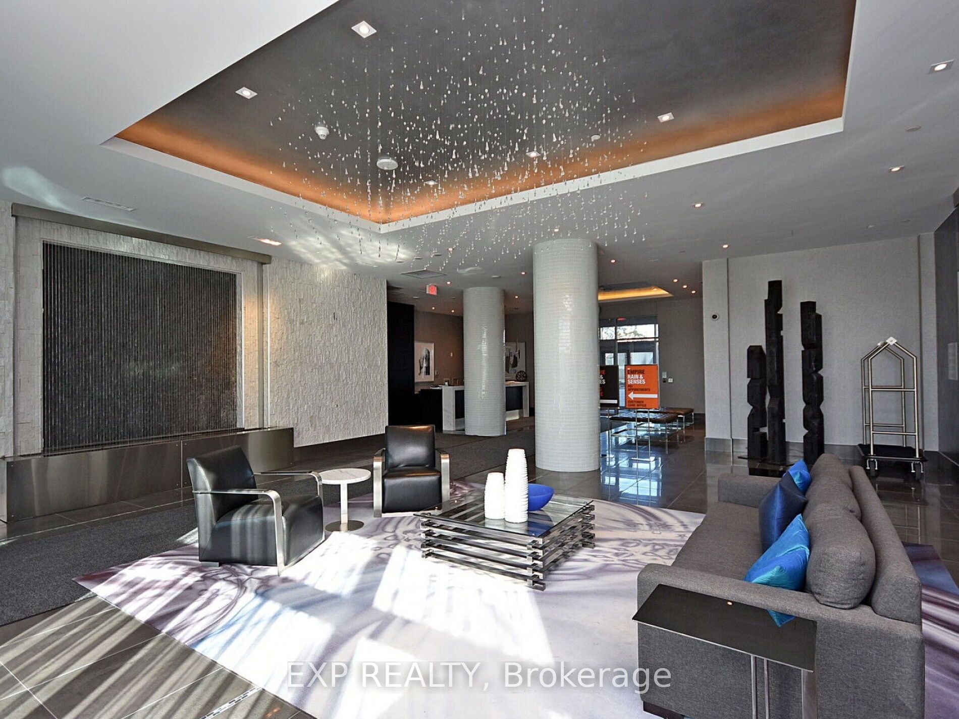 55 Speers Road 502 Property Photo 32