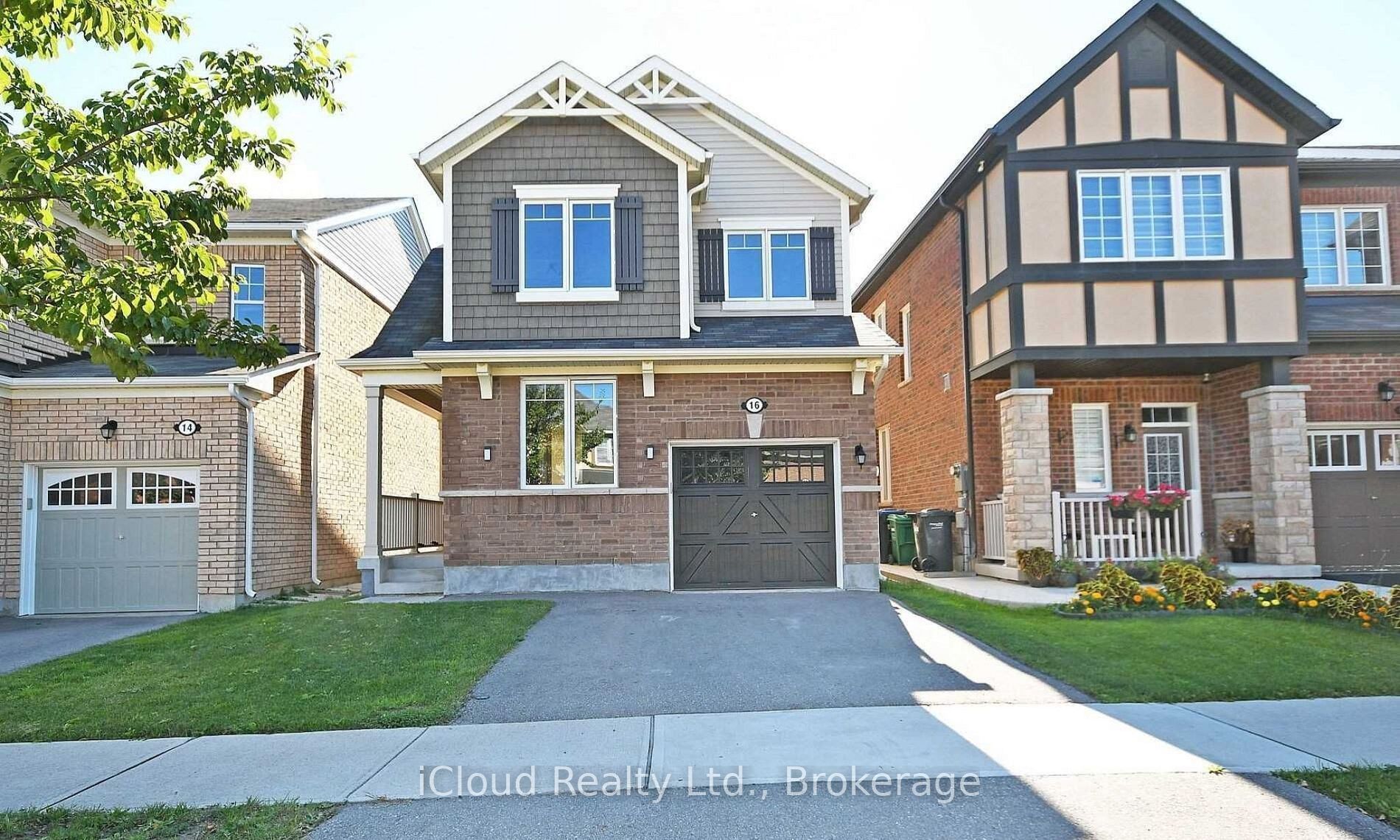 16 Stedford Crescent Upper Property Photo 1