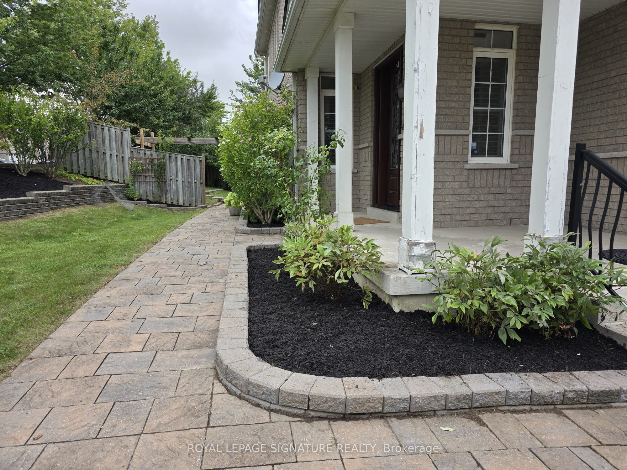 267 Laurentian Avenue Property Photo 4