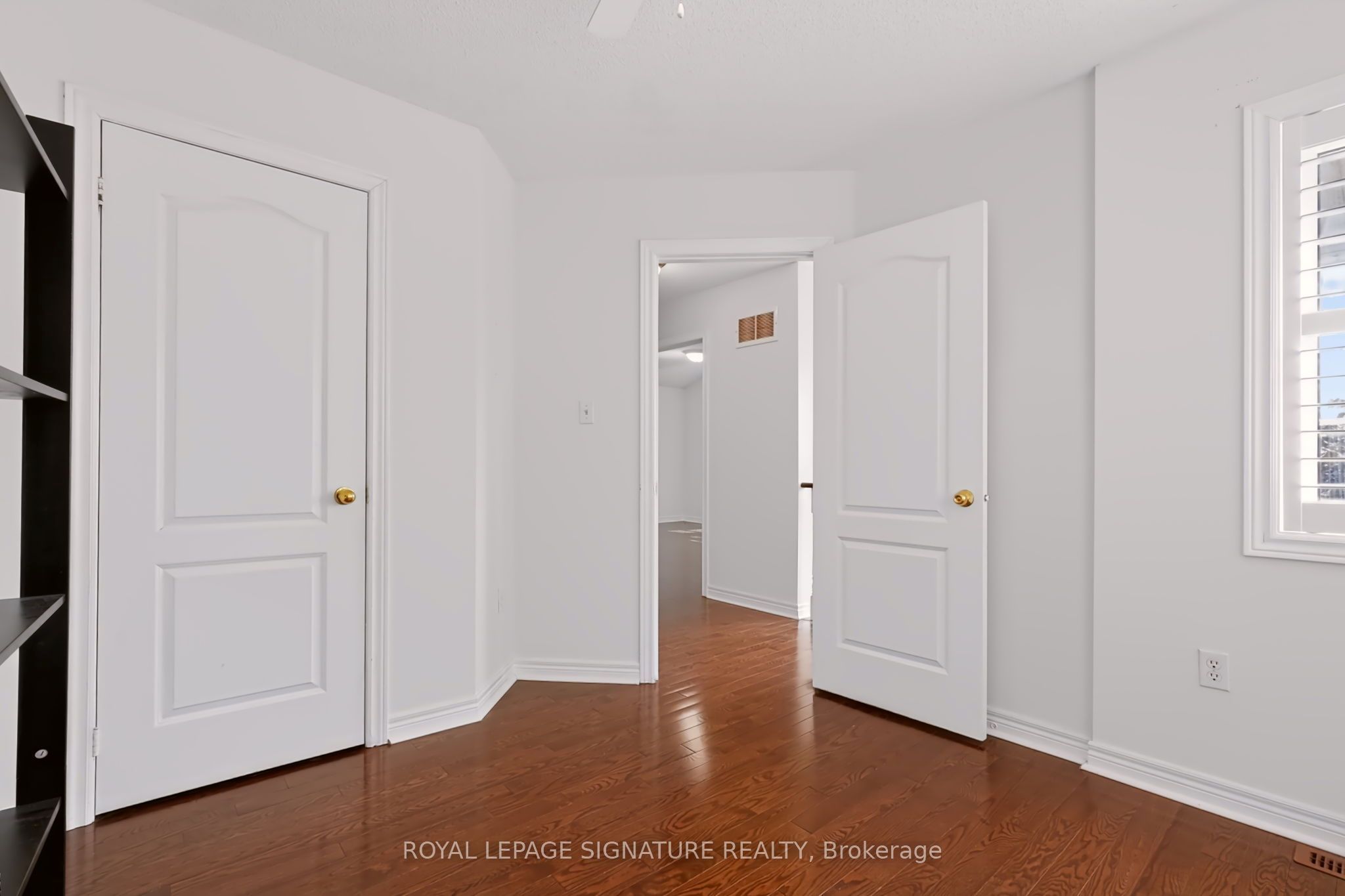 267 Laurentian Avenue Property Photo 28
