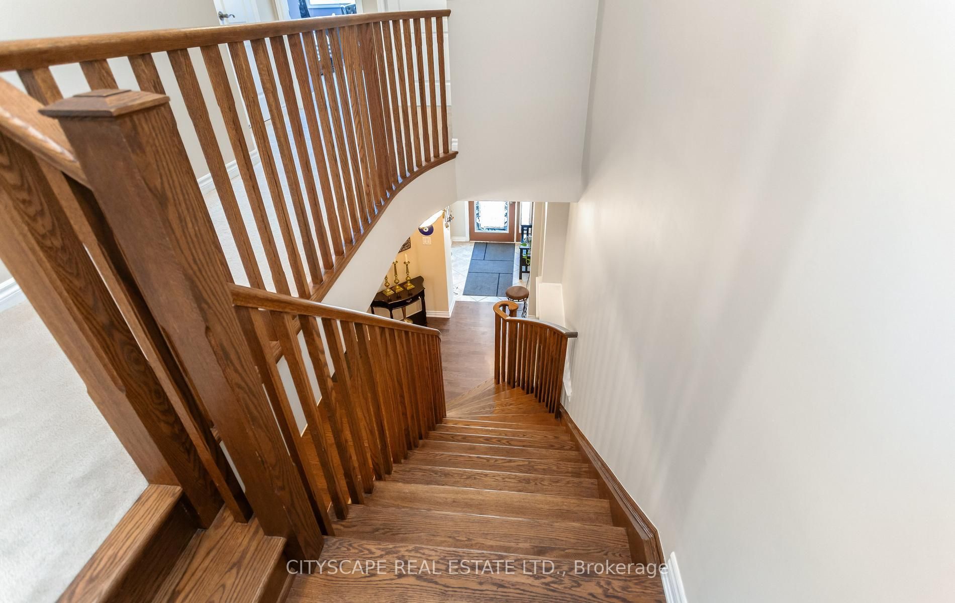 485 Pringle Avenue 21 Property Photo 13