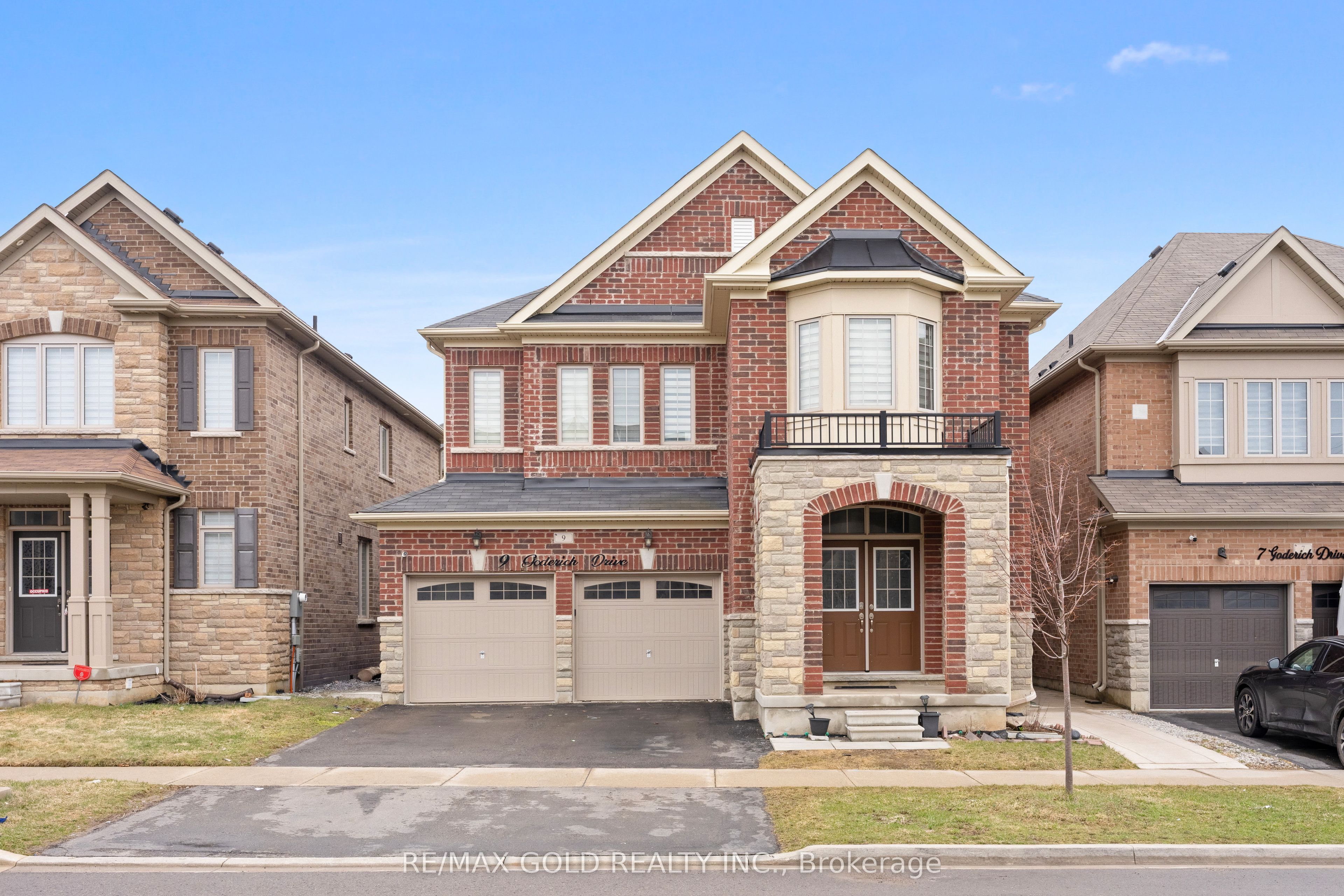 9 Goderich Drive Property Photo 1