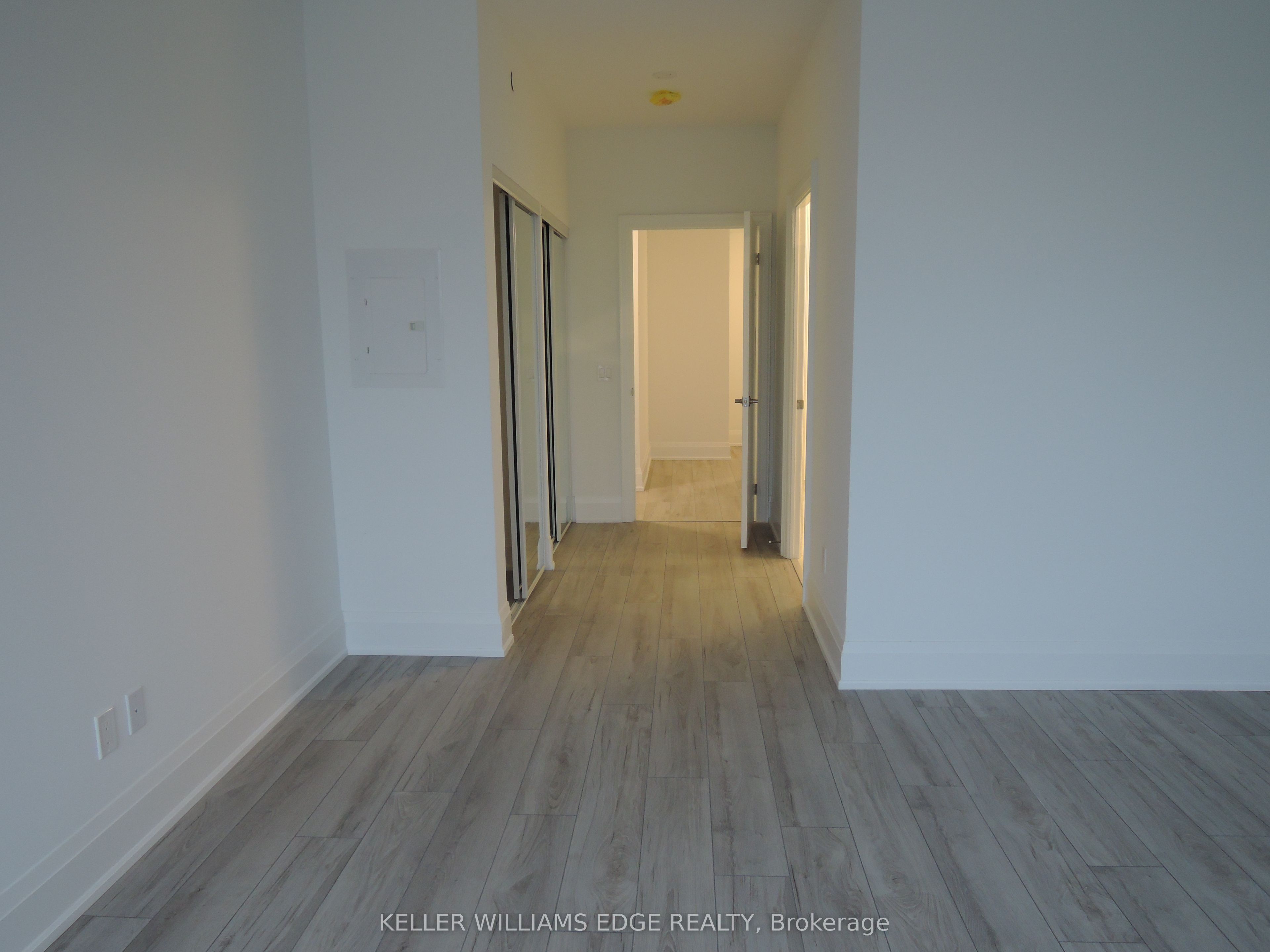 1035 Southdown Road 208 Property Photo 14
