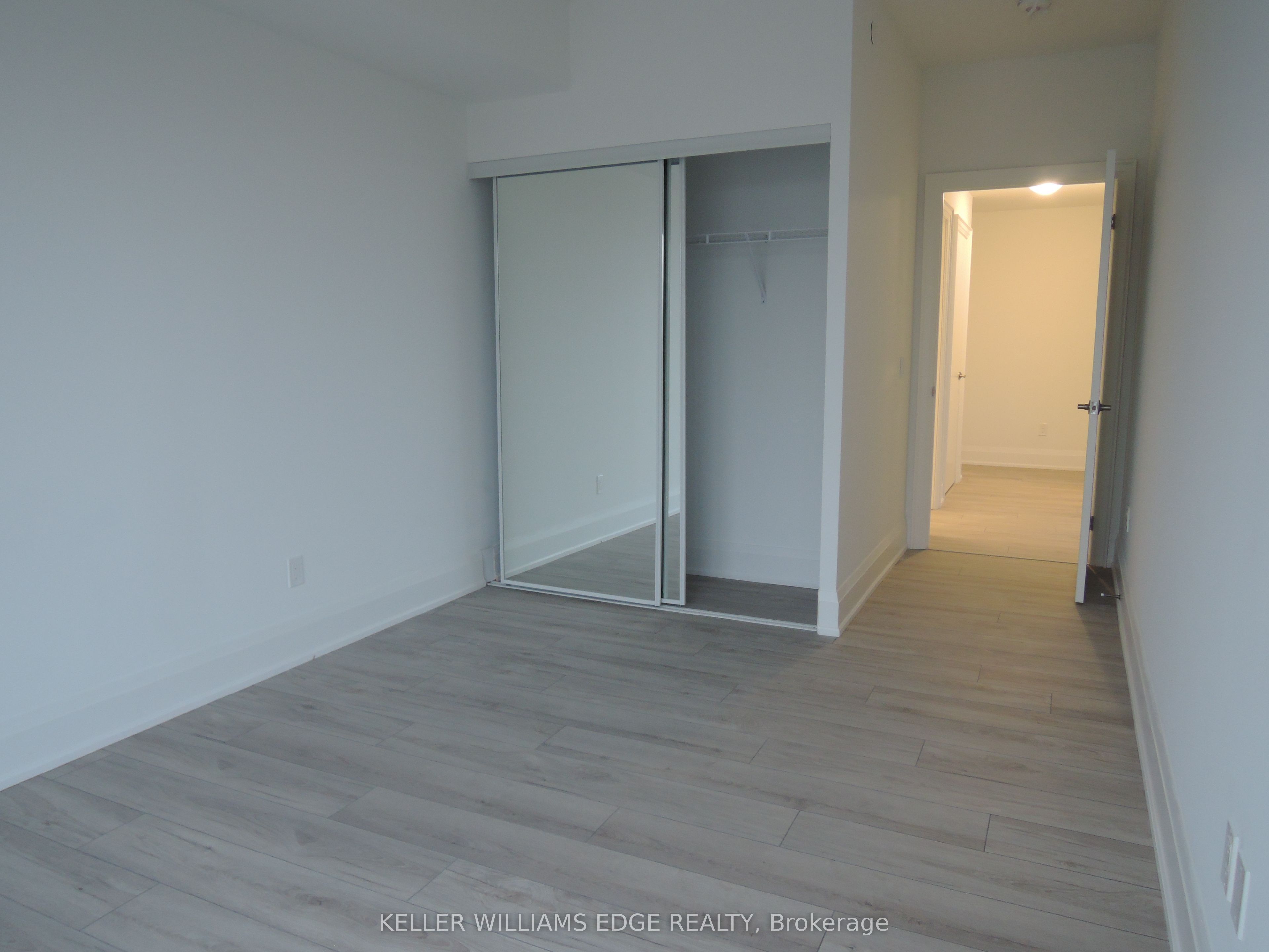 1035 Southdown Road 208 Property Photo 19