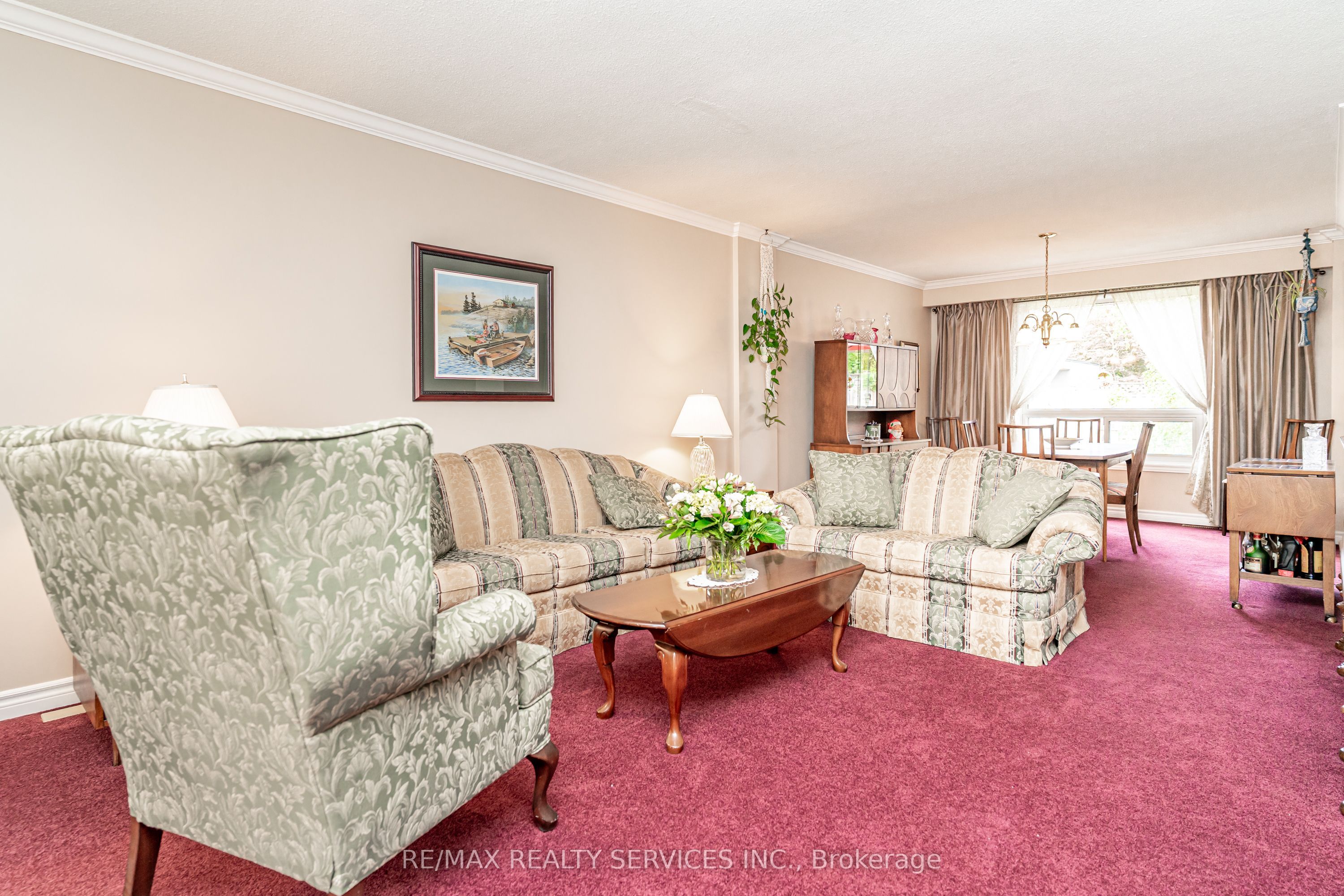 4 Markham Street Property Photo 8