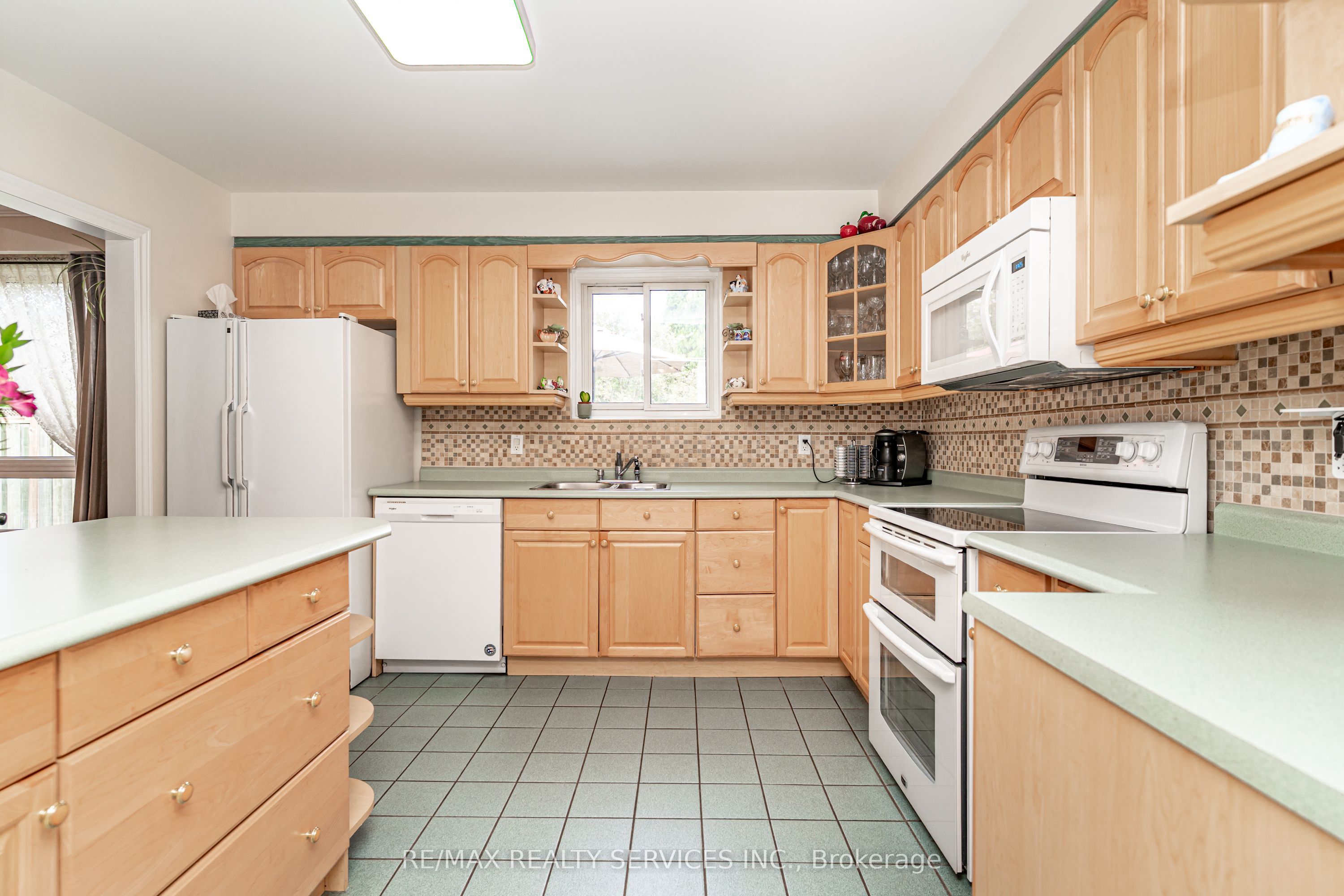4 Markham Street Property Photo 11