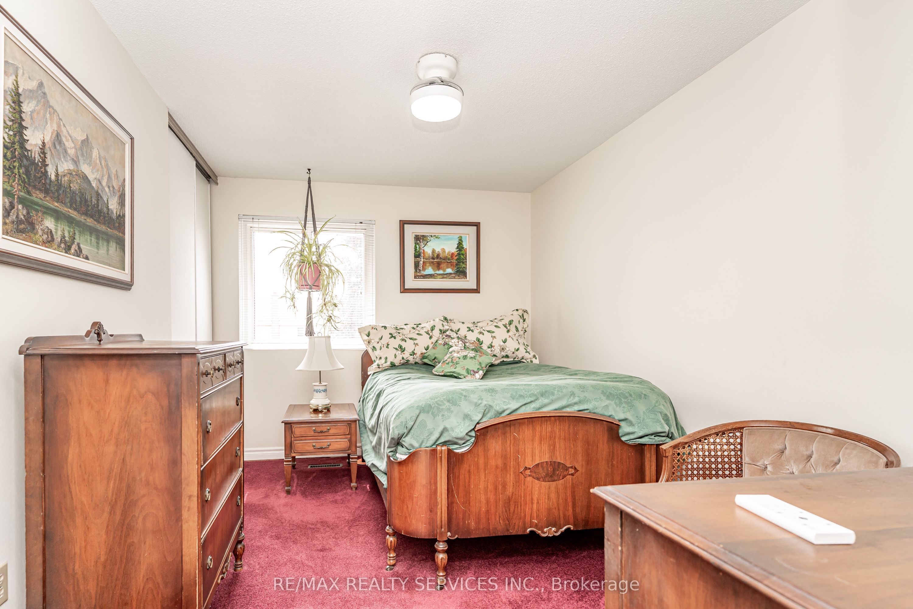 4 Markham Street Property Photo 21