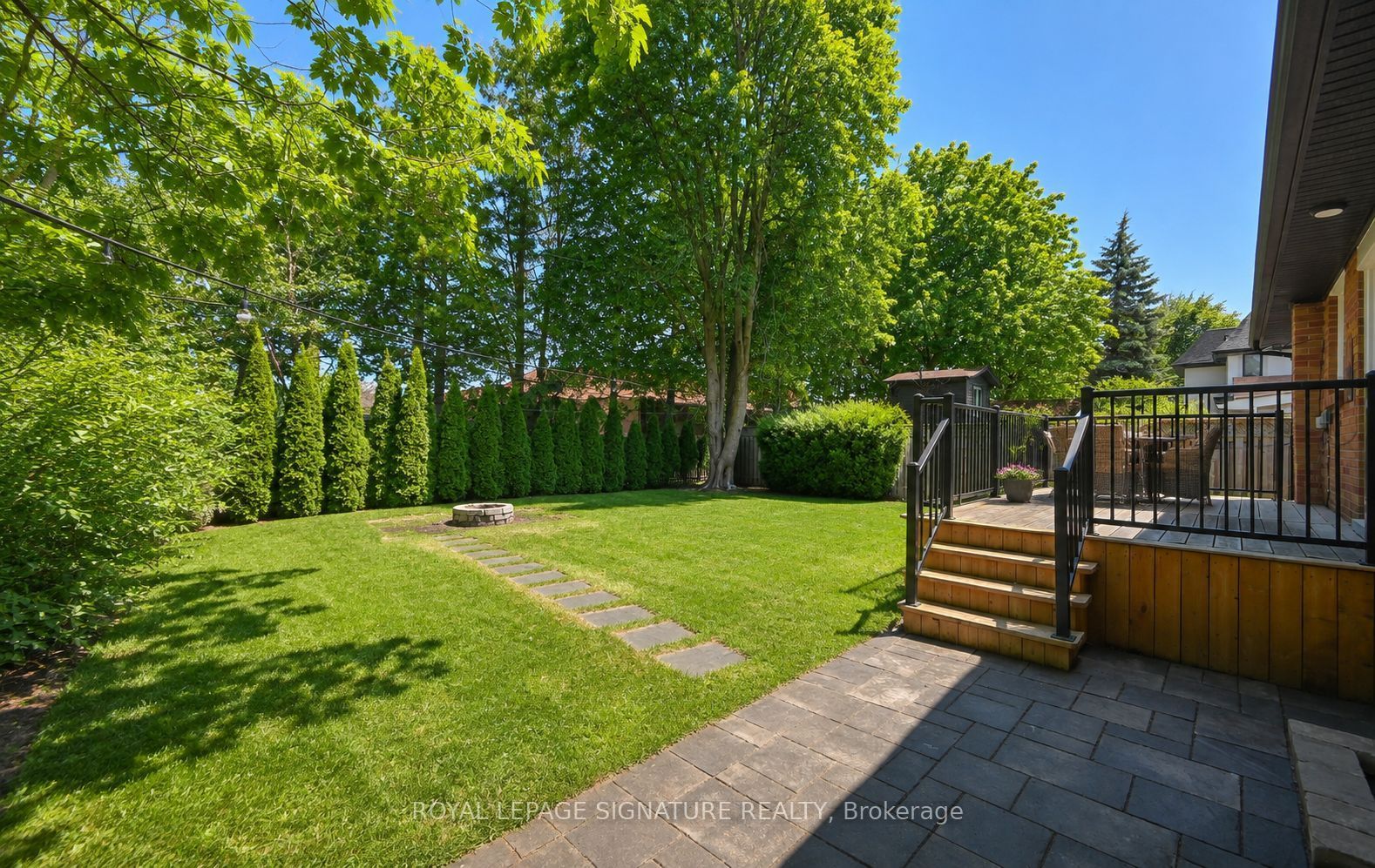1207 Pinegrove Road Property Photo 24