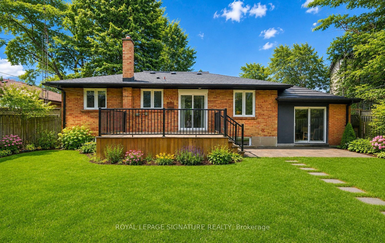 1207 Pinegrove Road Property Photo 25