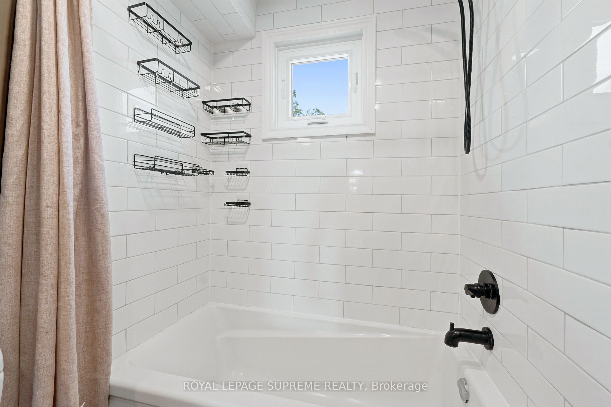 395 Mcroberts Avenue Property Photo 21