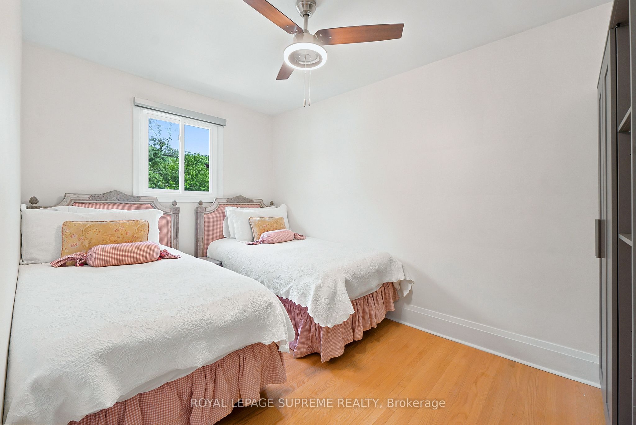 395 Mcroberts Avenue Property Photo 23
