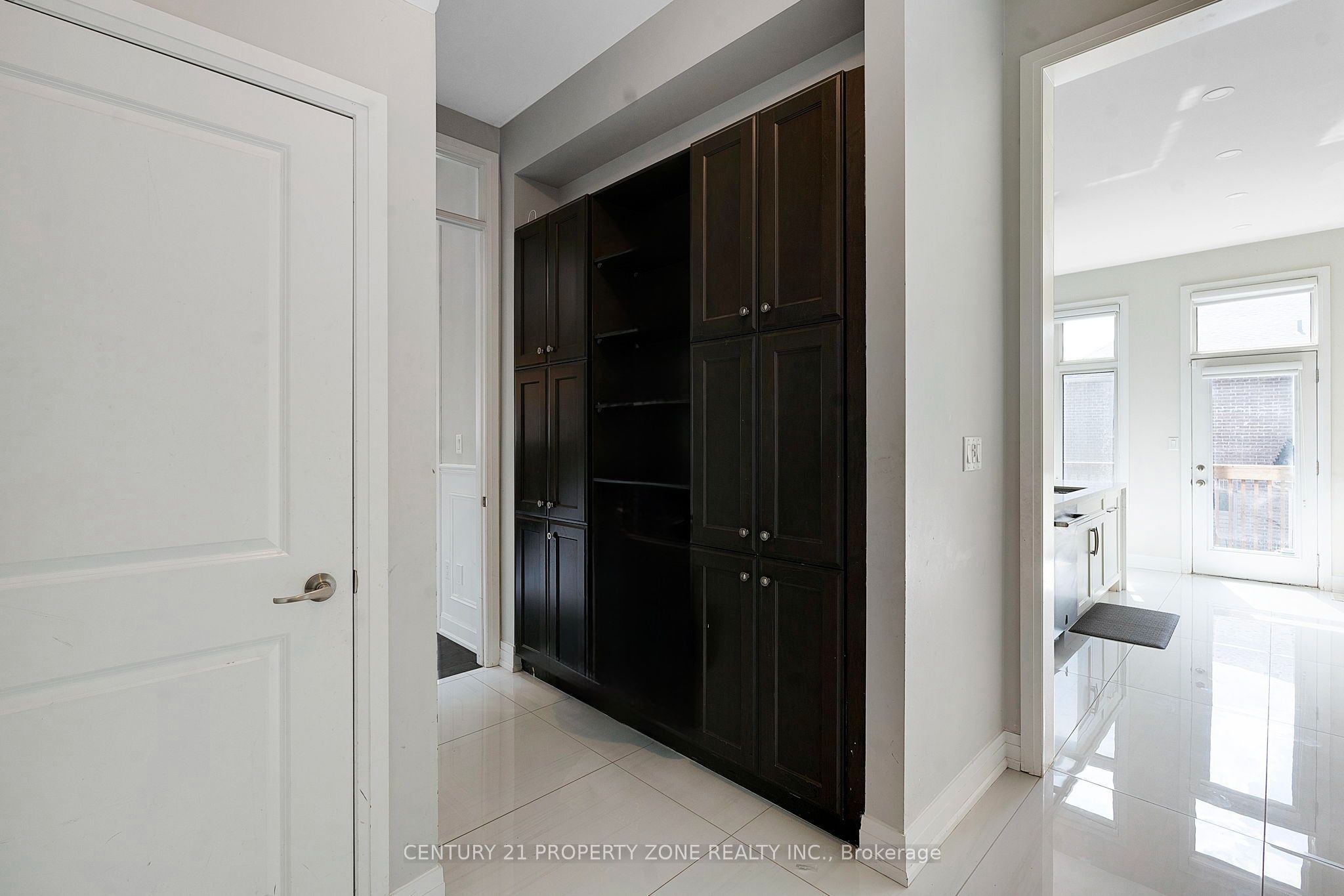 174 Mcwilliams Crescent Property Photo 18