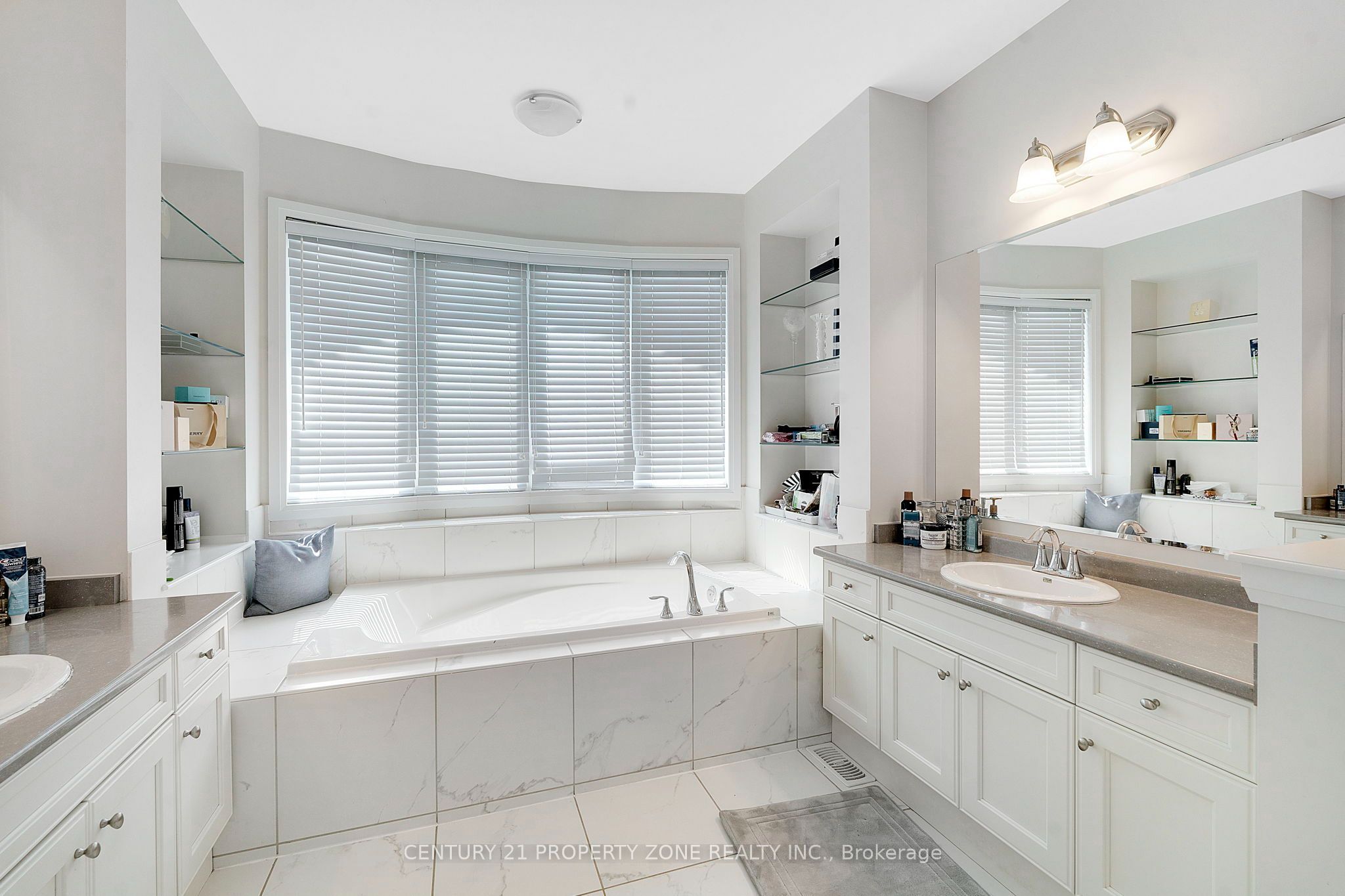 174 Mcwilliams Crescent Property Photo 23