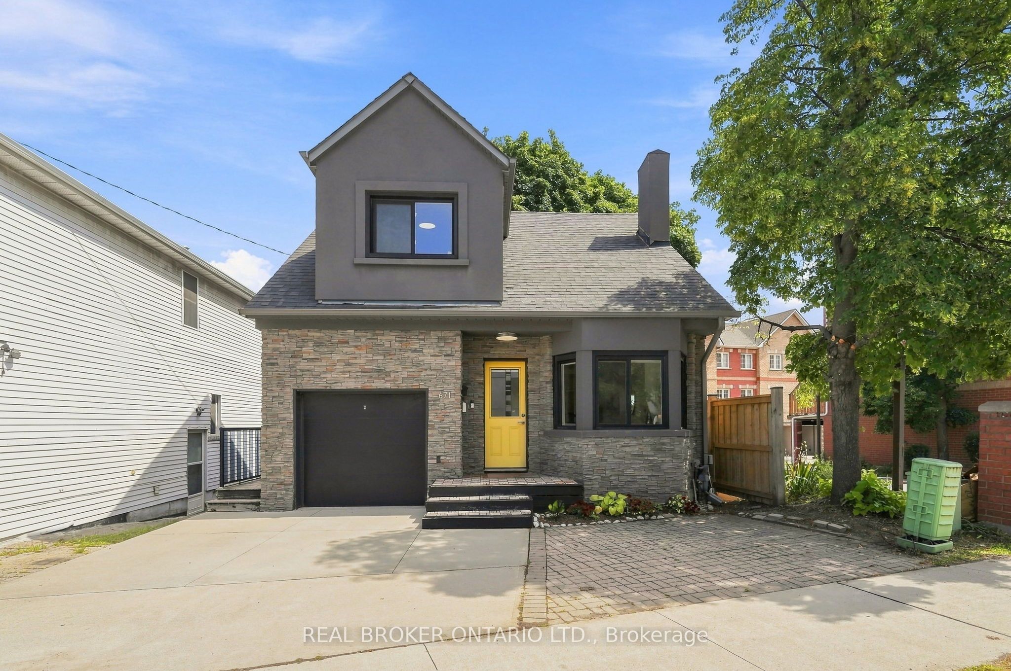 671 Scarlett Road