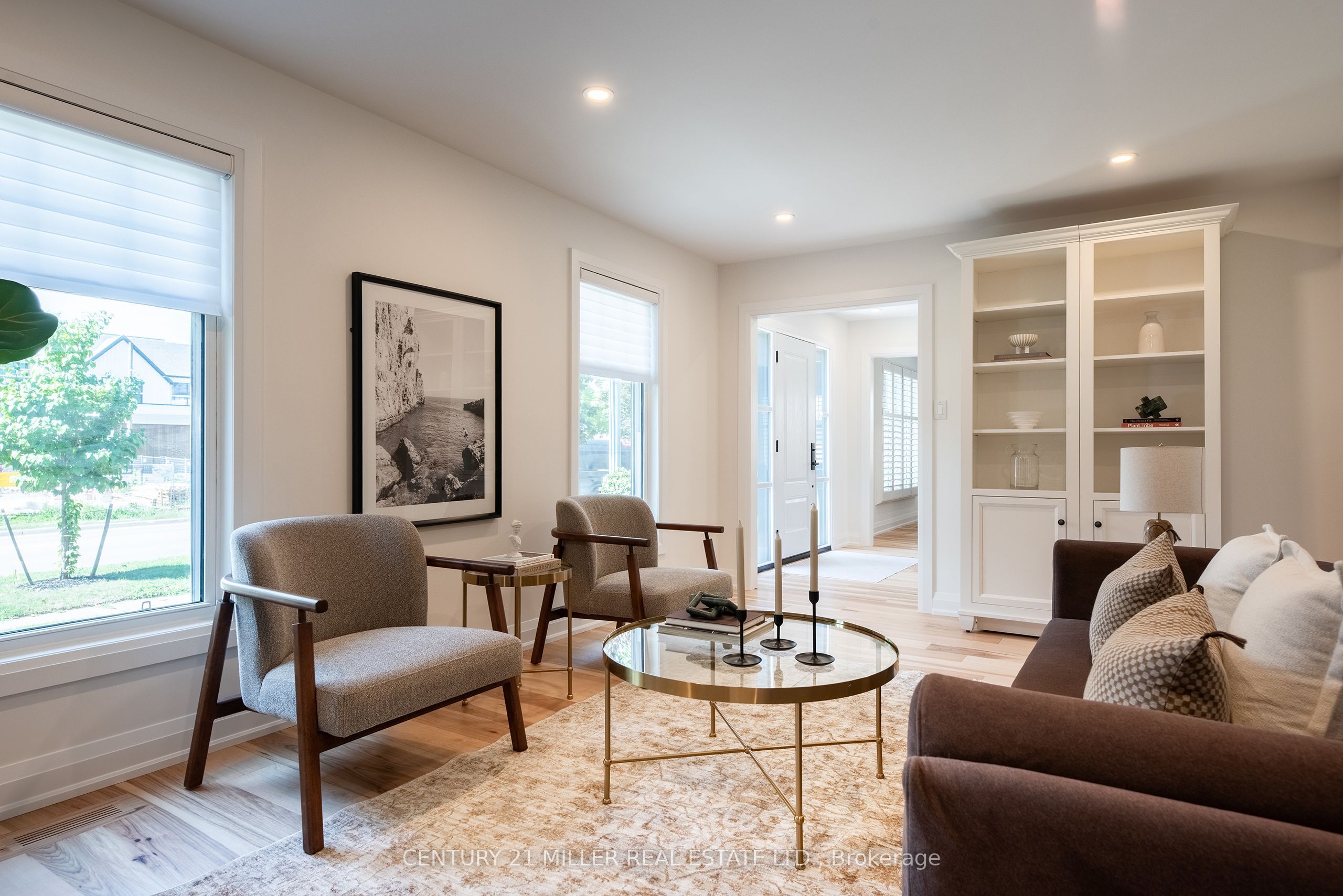 579 Fourth Line Property Photo 7