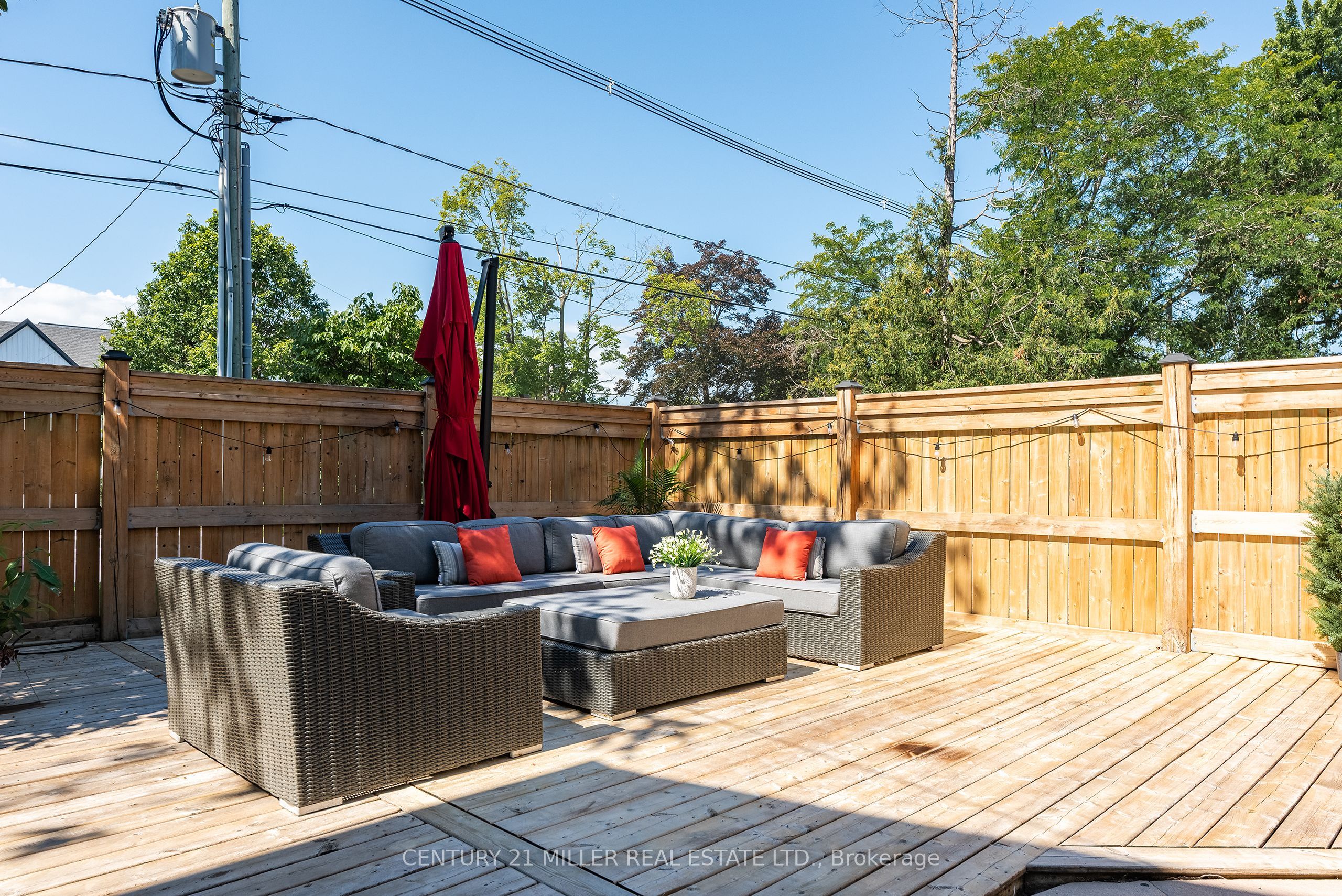 579 Fourth Line Property Photo 40