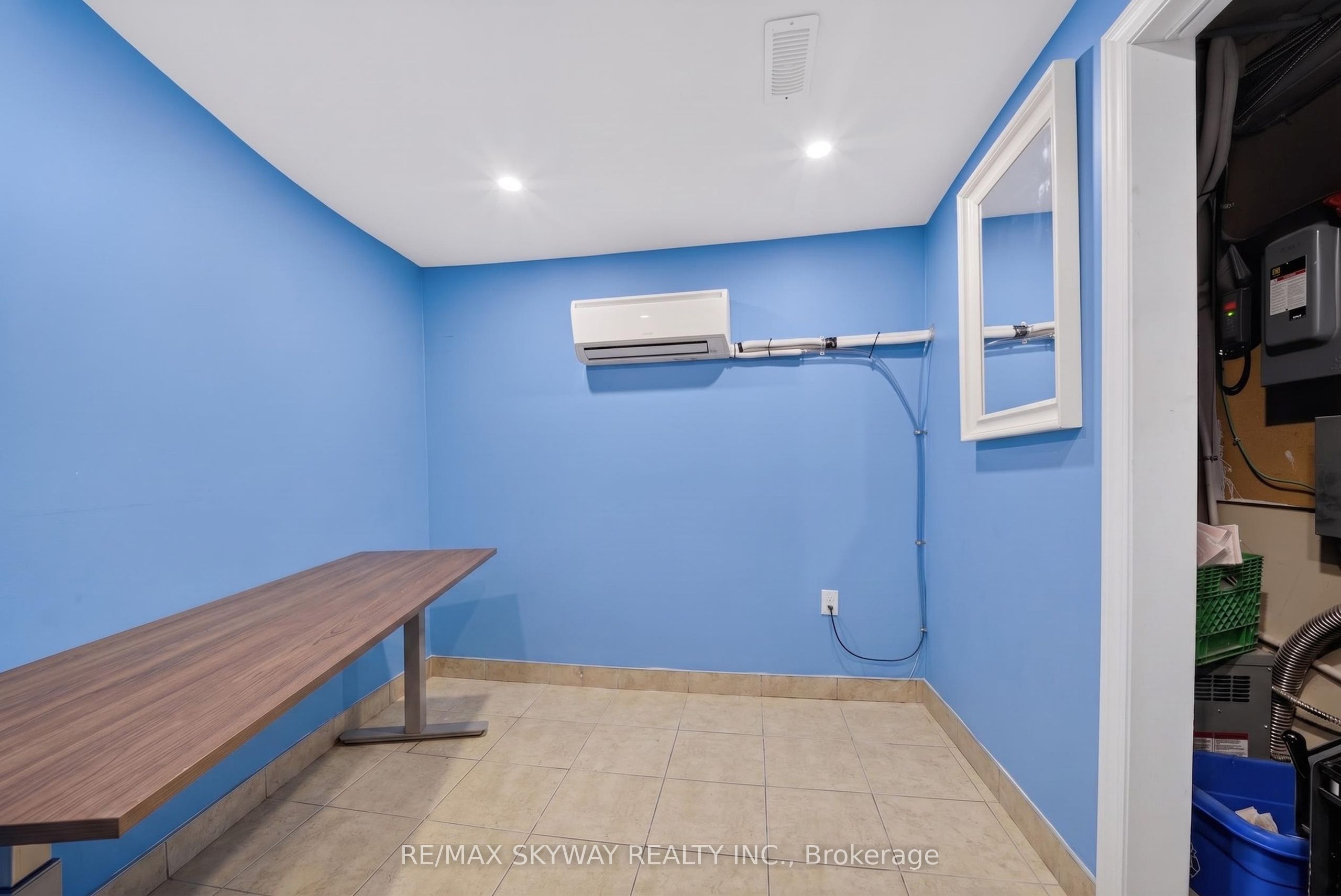 5 Cherrycrest Drive 8 Property Photo 23