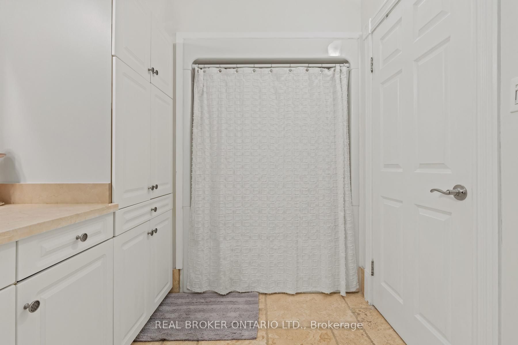 25 Stewarttown Road Property Photo 40