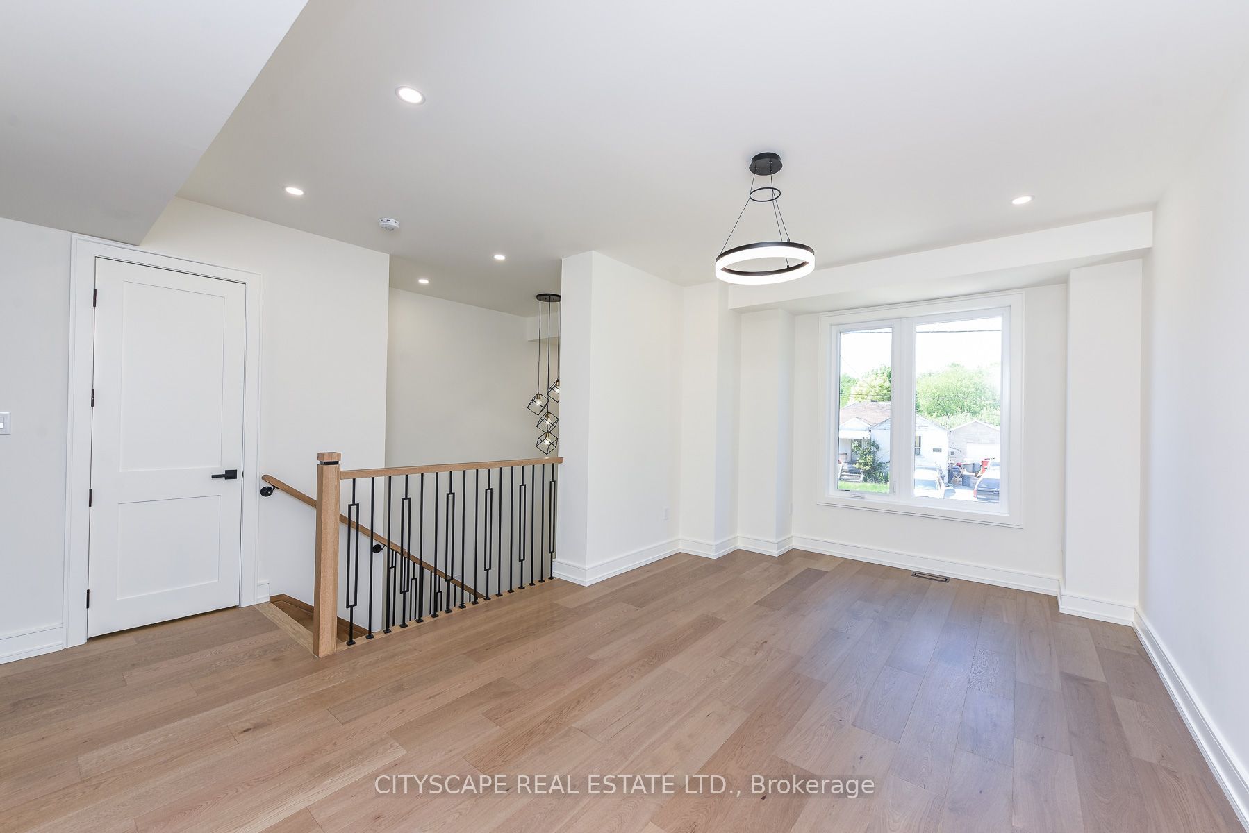 954 Fourth Street Property Photo 8