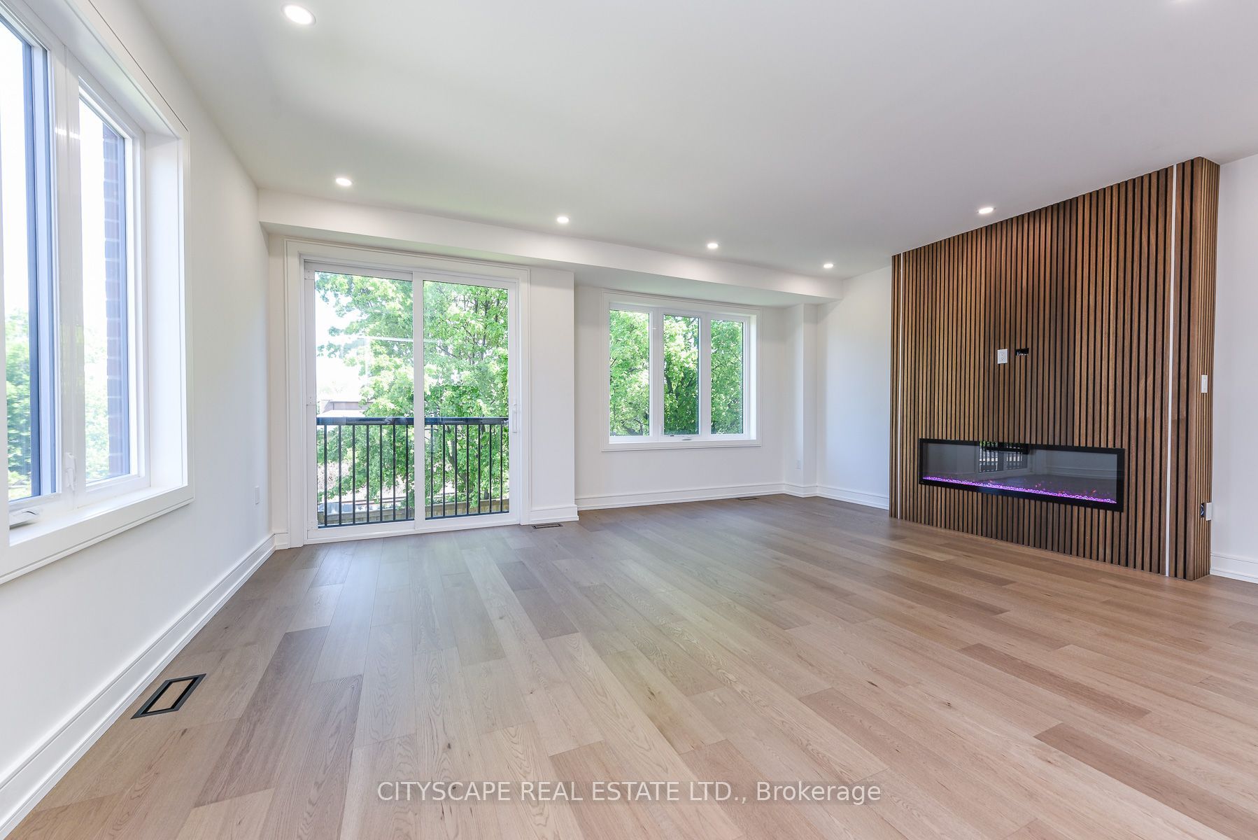 954 Fourth Street Property Photo 19