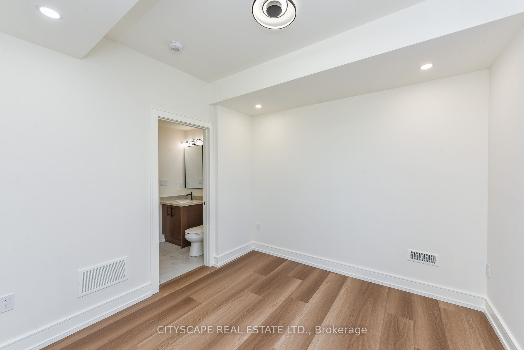 954 Fourth Street Property Photo 46