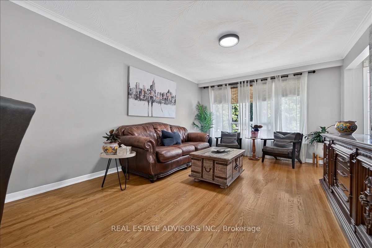 14 Grampian Crescent Property Photo 2