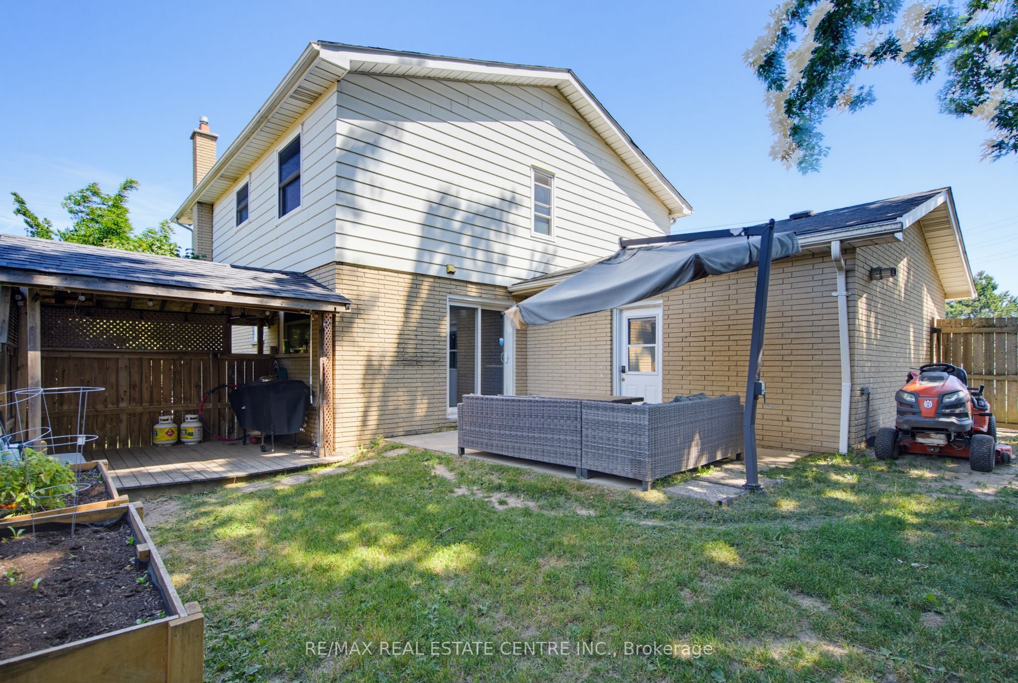 39 Amelia Street Property Photo 44